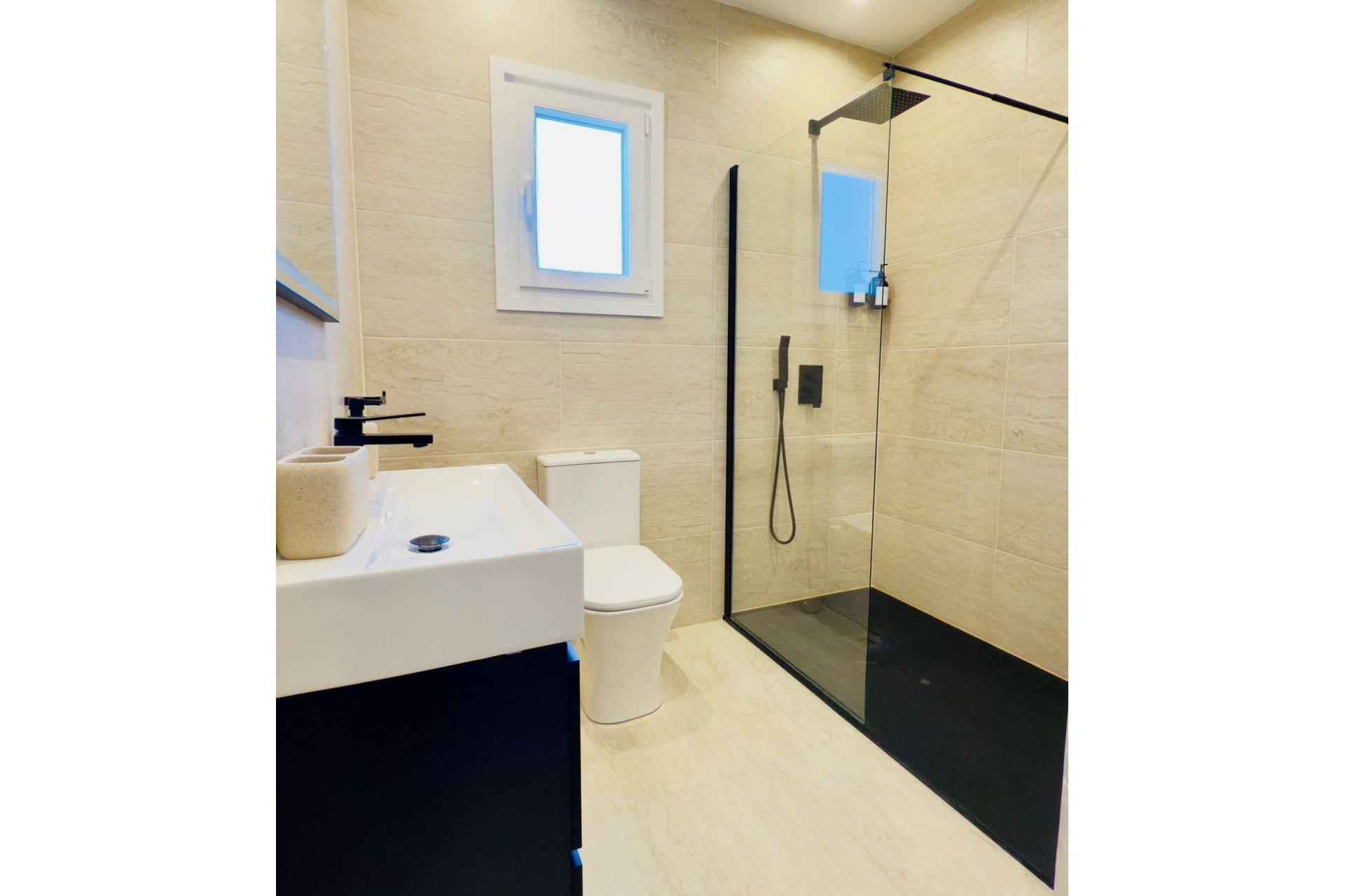 Resale - Villa -
Monovar