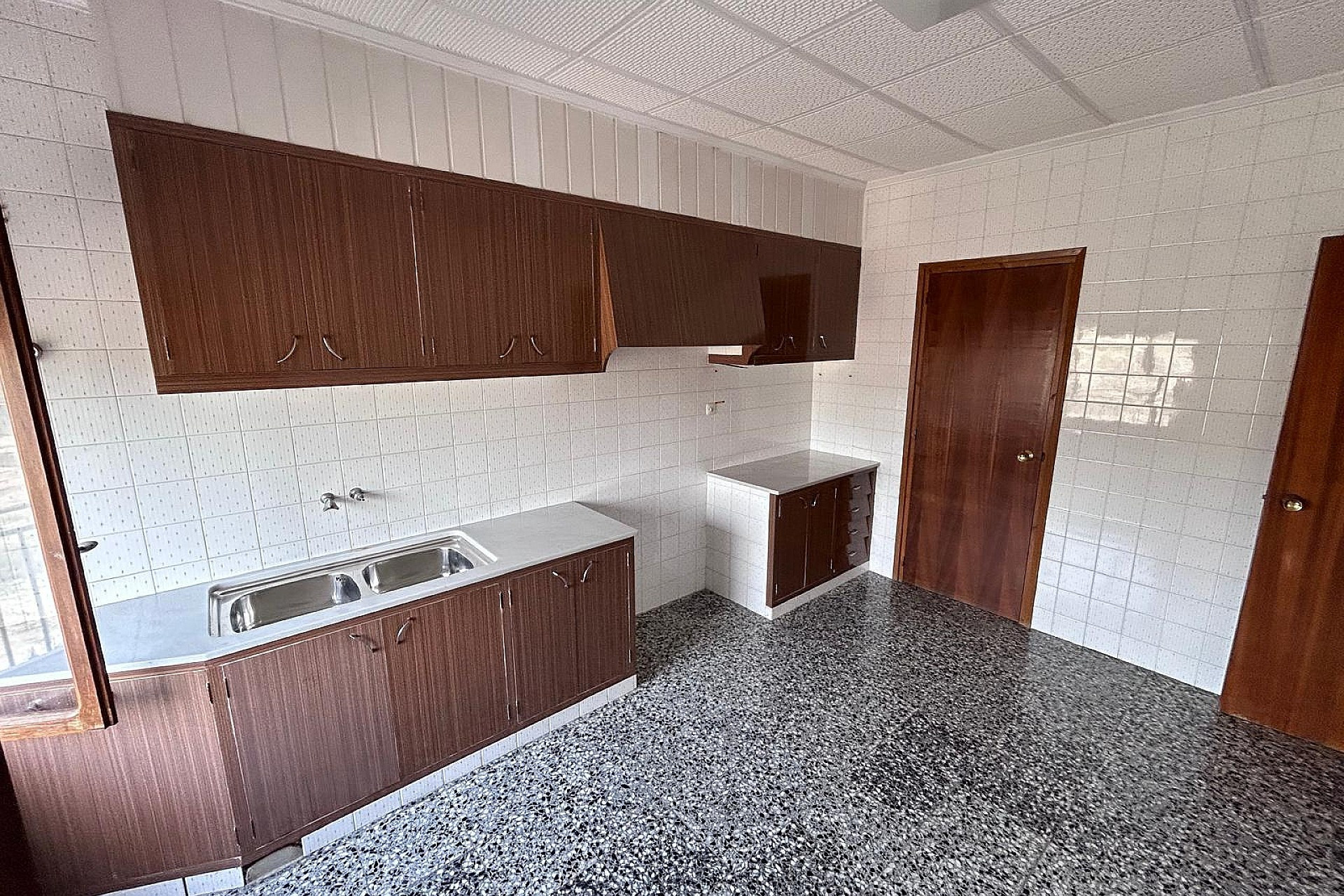 Resale - Villa -
Monovar