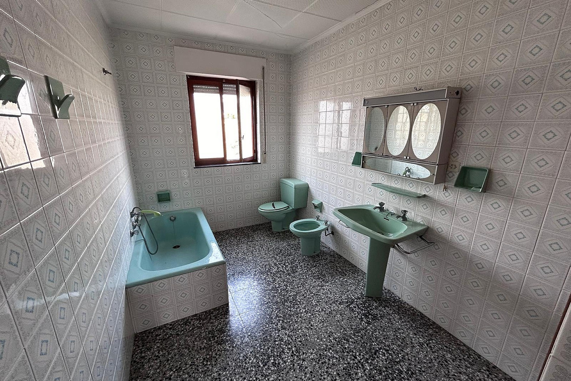 Resale - Villa -
Monovar