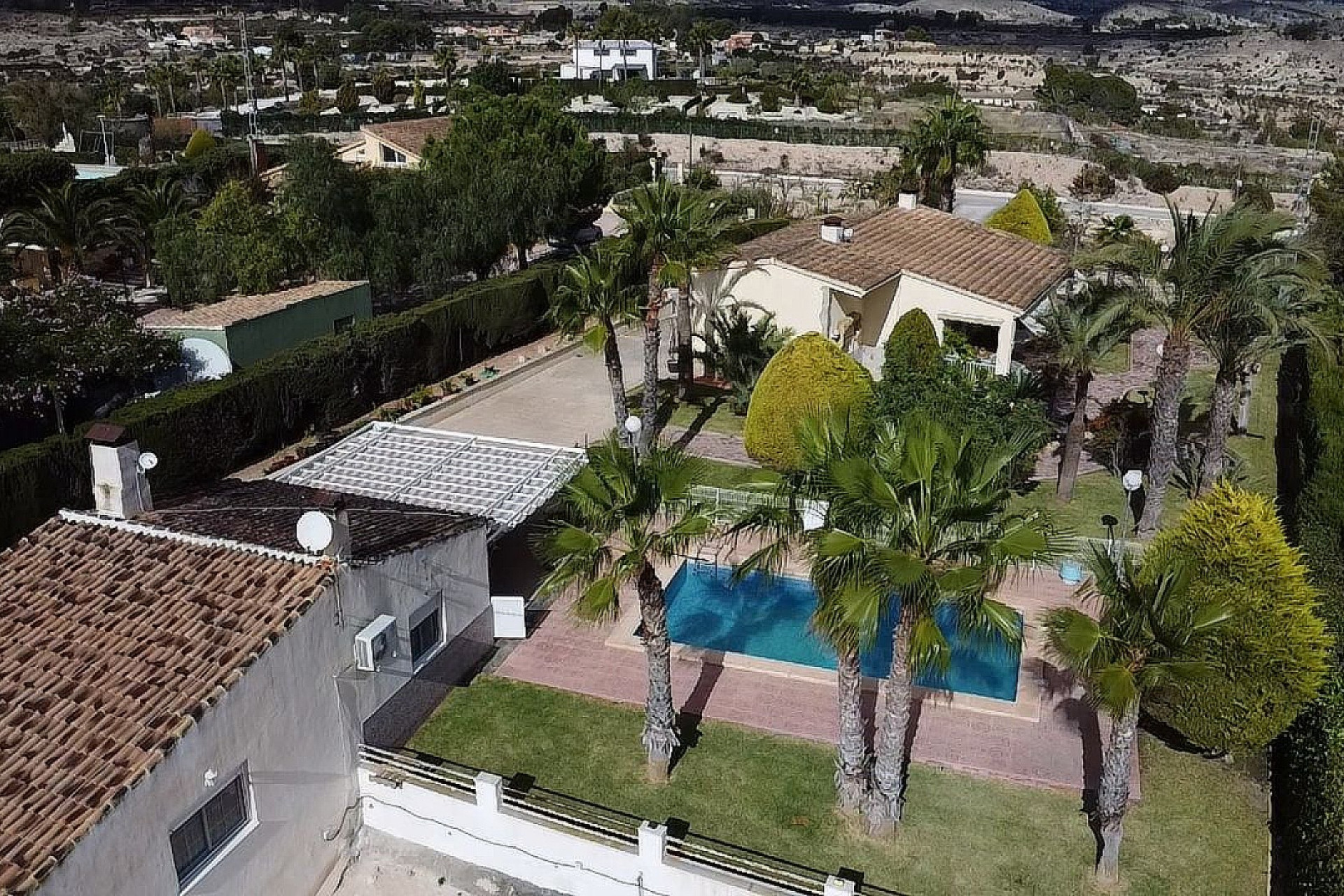 Resale - Villa -
Monovar