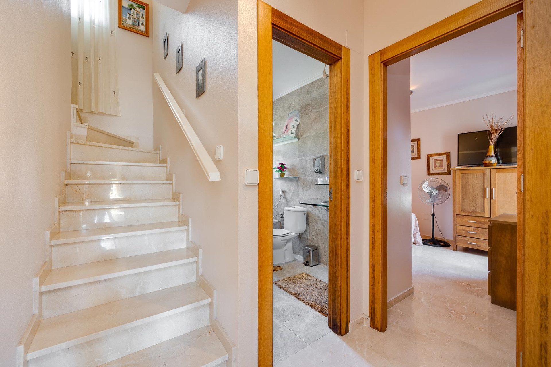 Resale - Villa -
Orihuela Costa - Costa Blanca