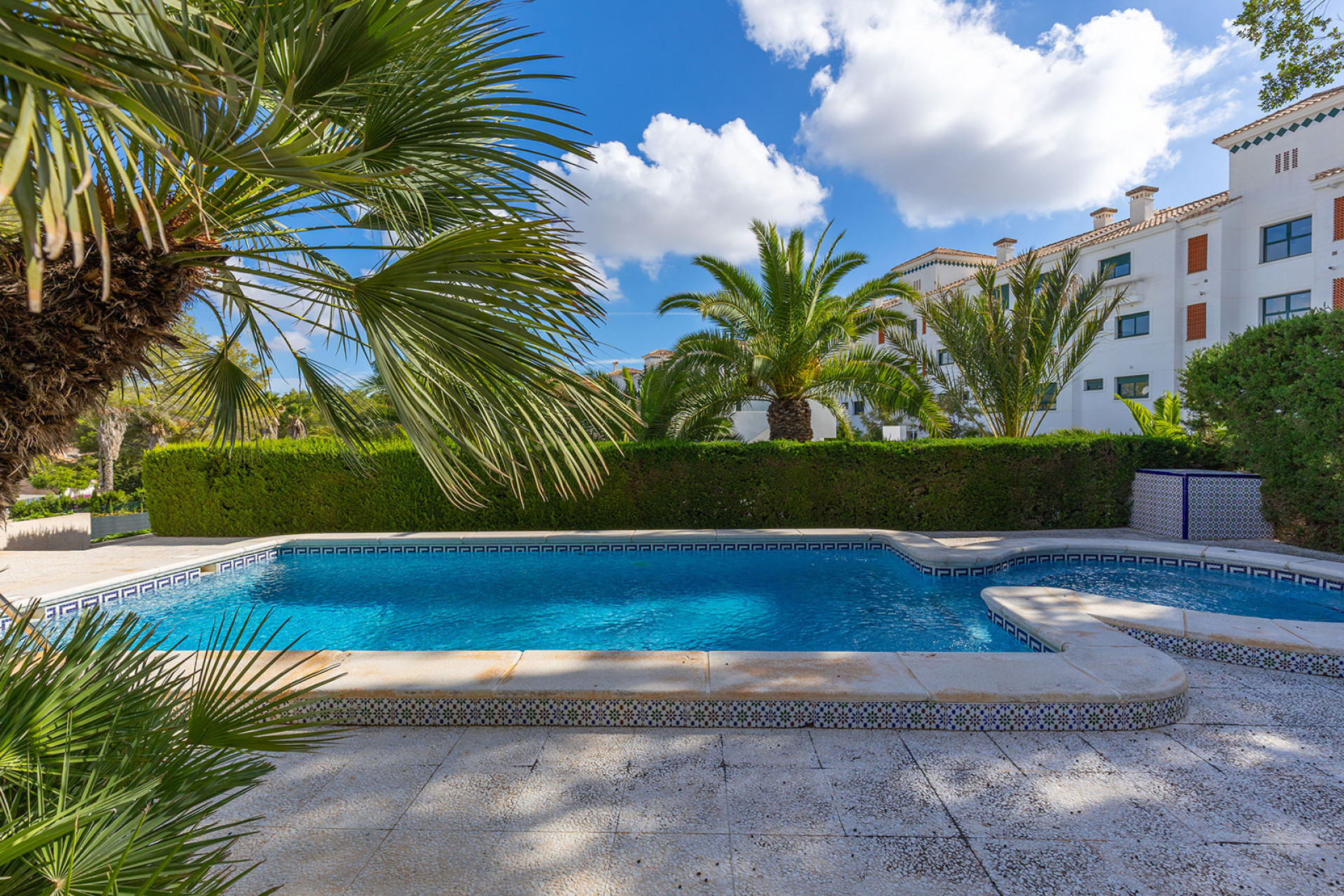 Resale - Villa -
Orihuela Costa - Costa Blanca
