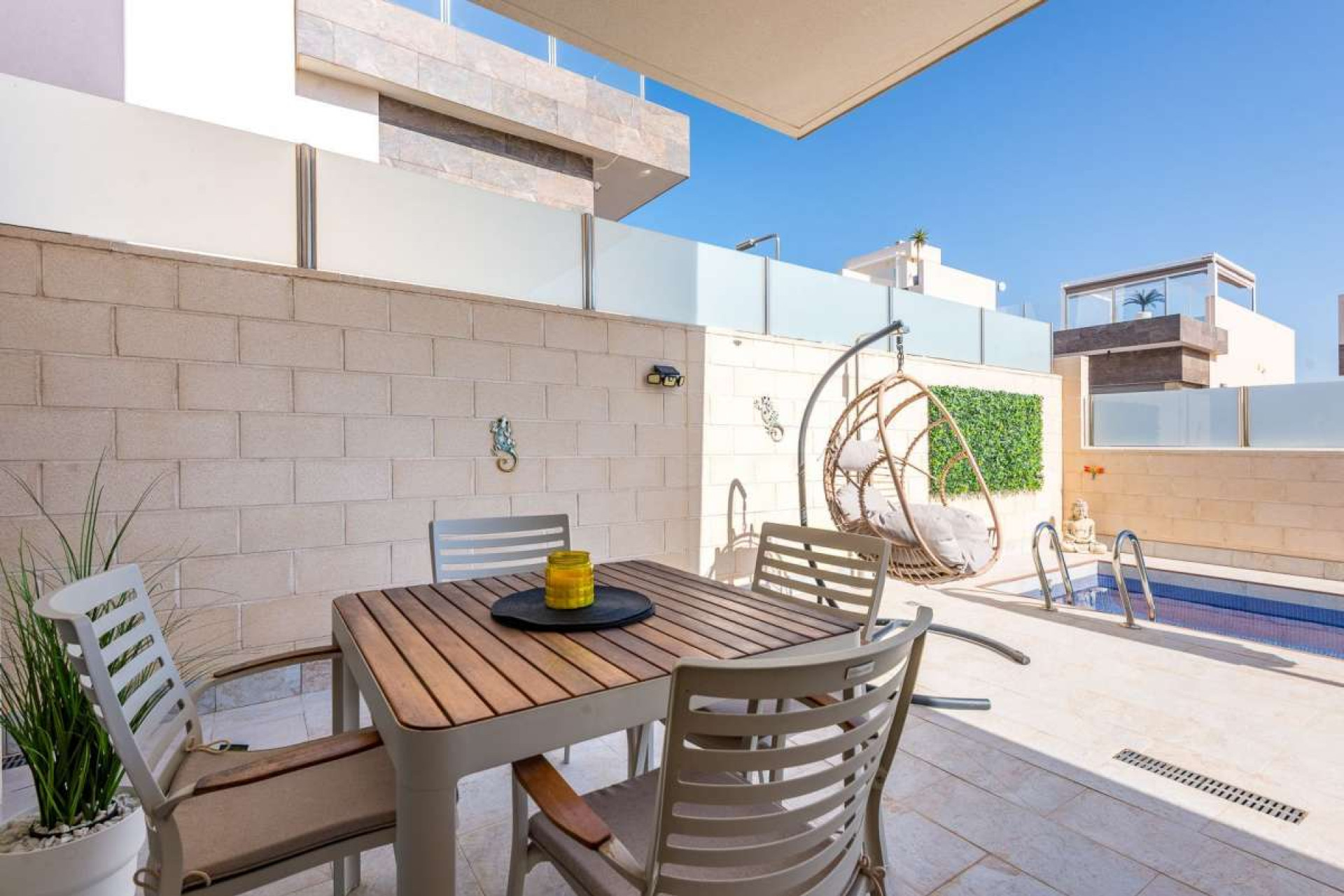 Resale - Villa -
Orihuela Costa - Costa Blanca
