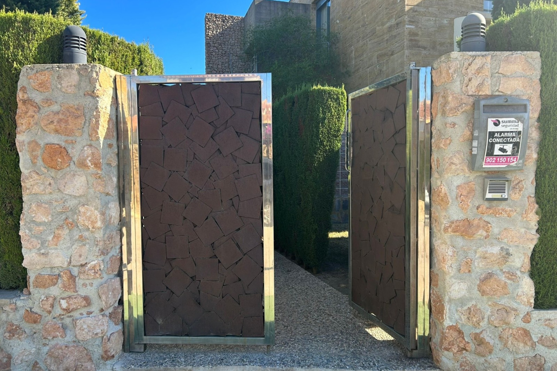 Resale - Villa -
Orihuela Costa - Dehesa de Campoamor