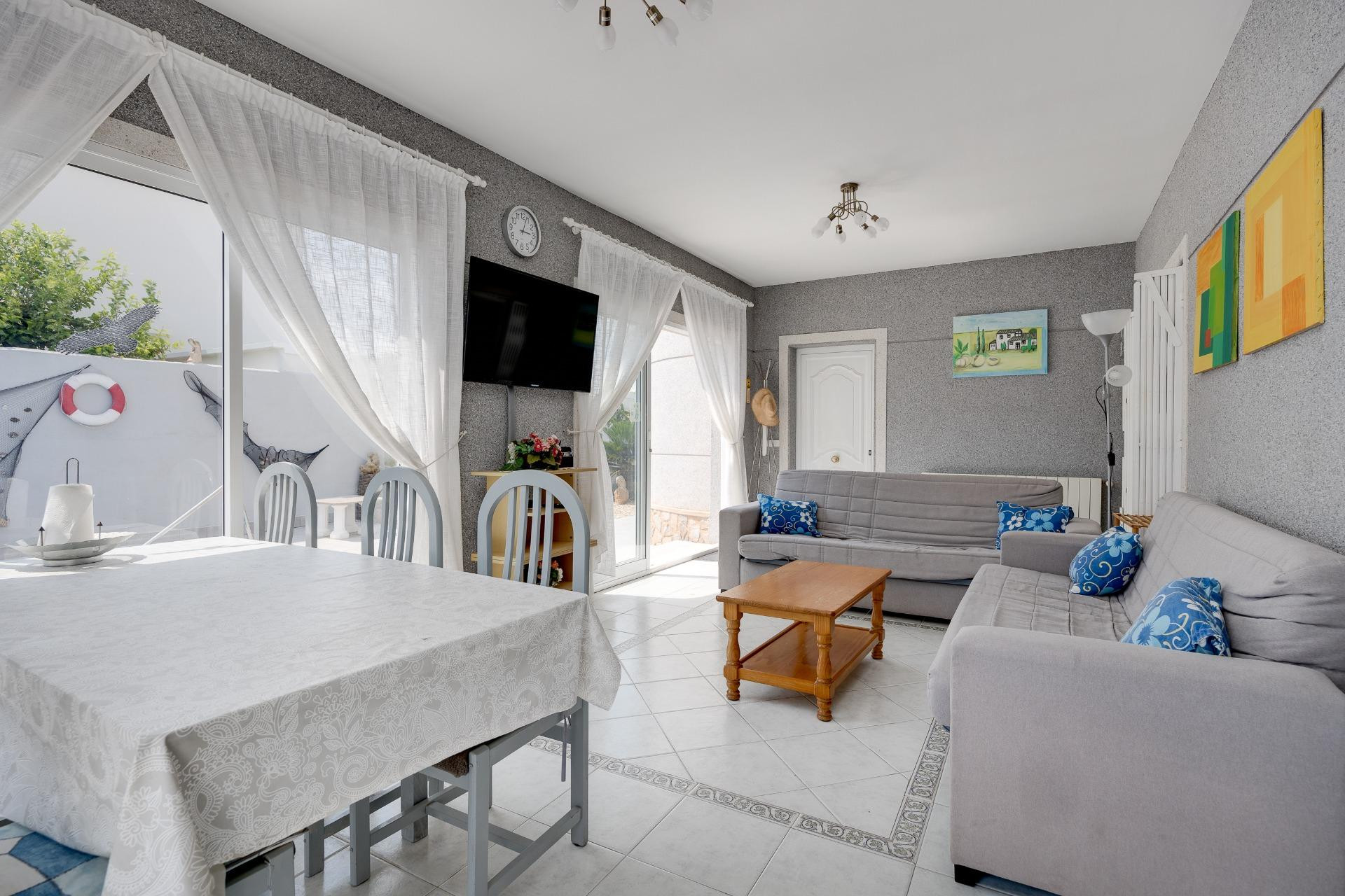 Resale - Villa -
Orihuela Costa - La Regia