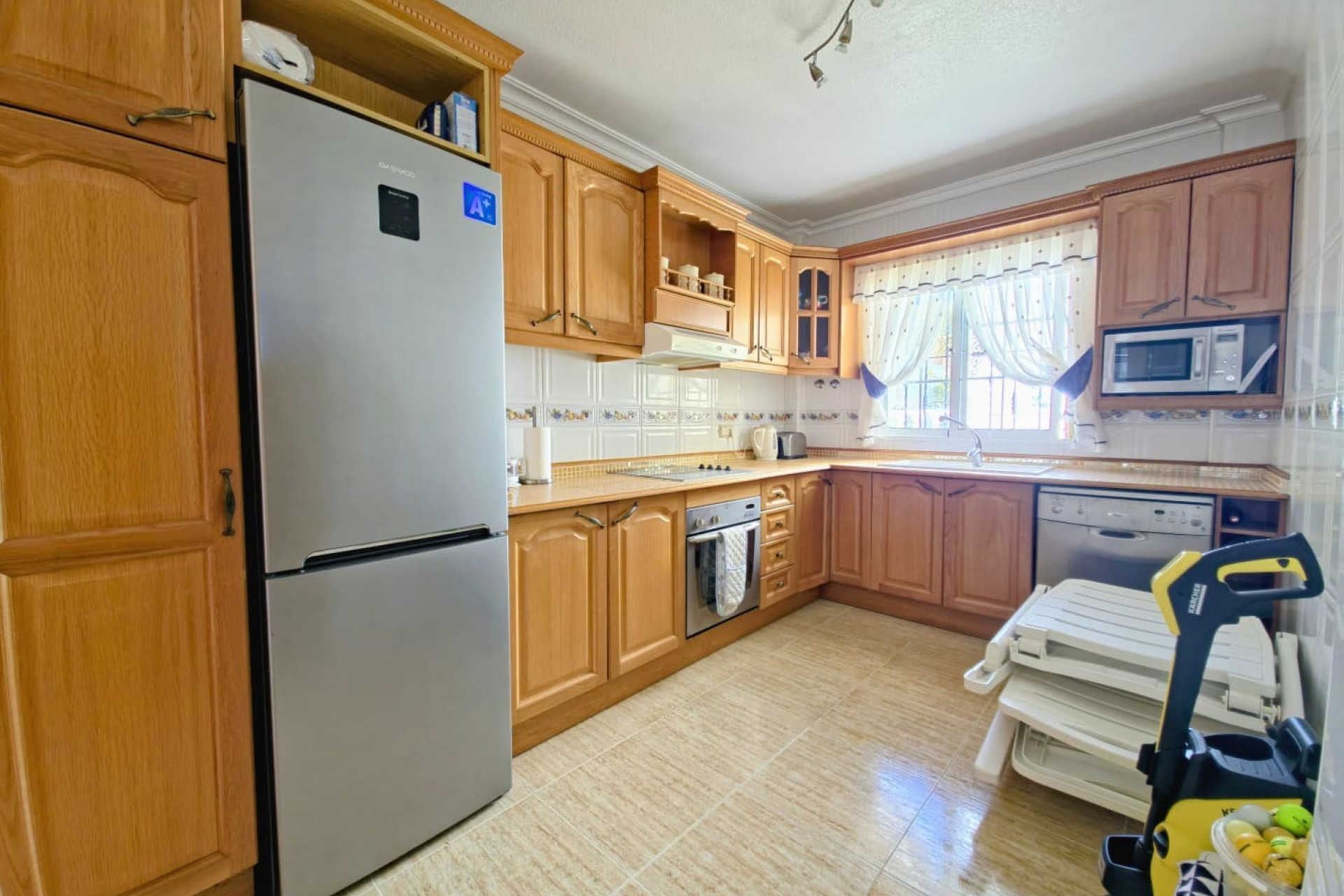 Resale - Villa -
Orihuela Costa - Las Filipinas