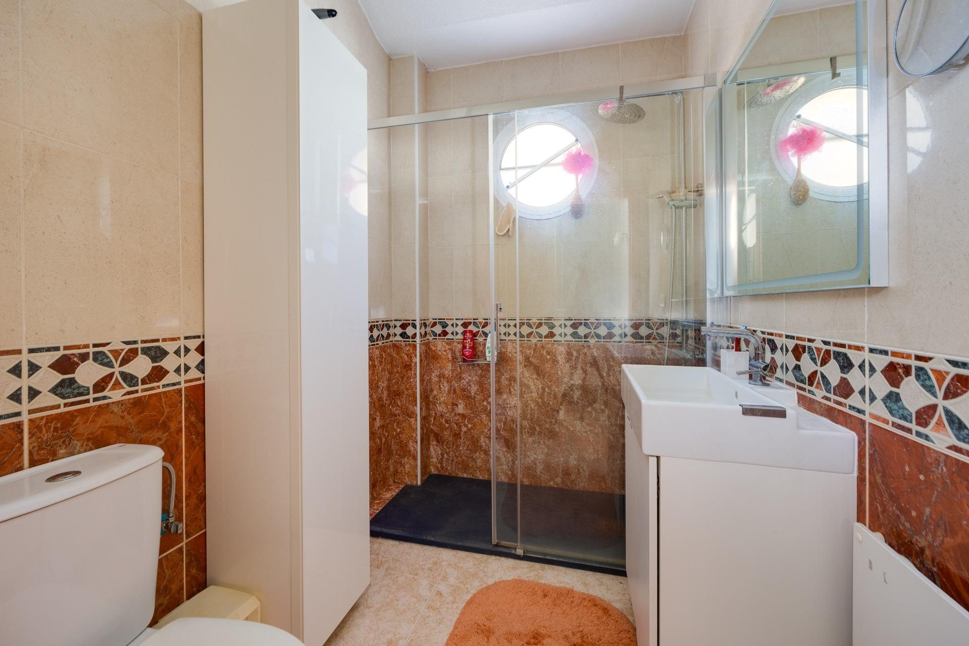 Resale - Villa -
Orihuela Costa - Lomas de Don Juan