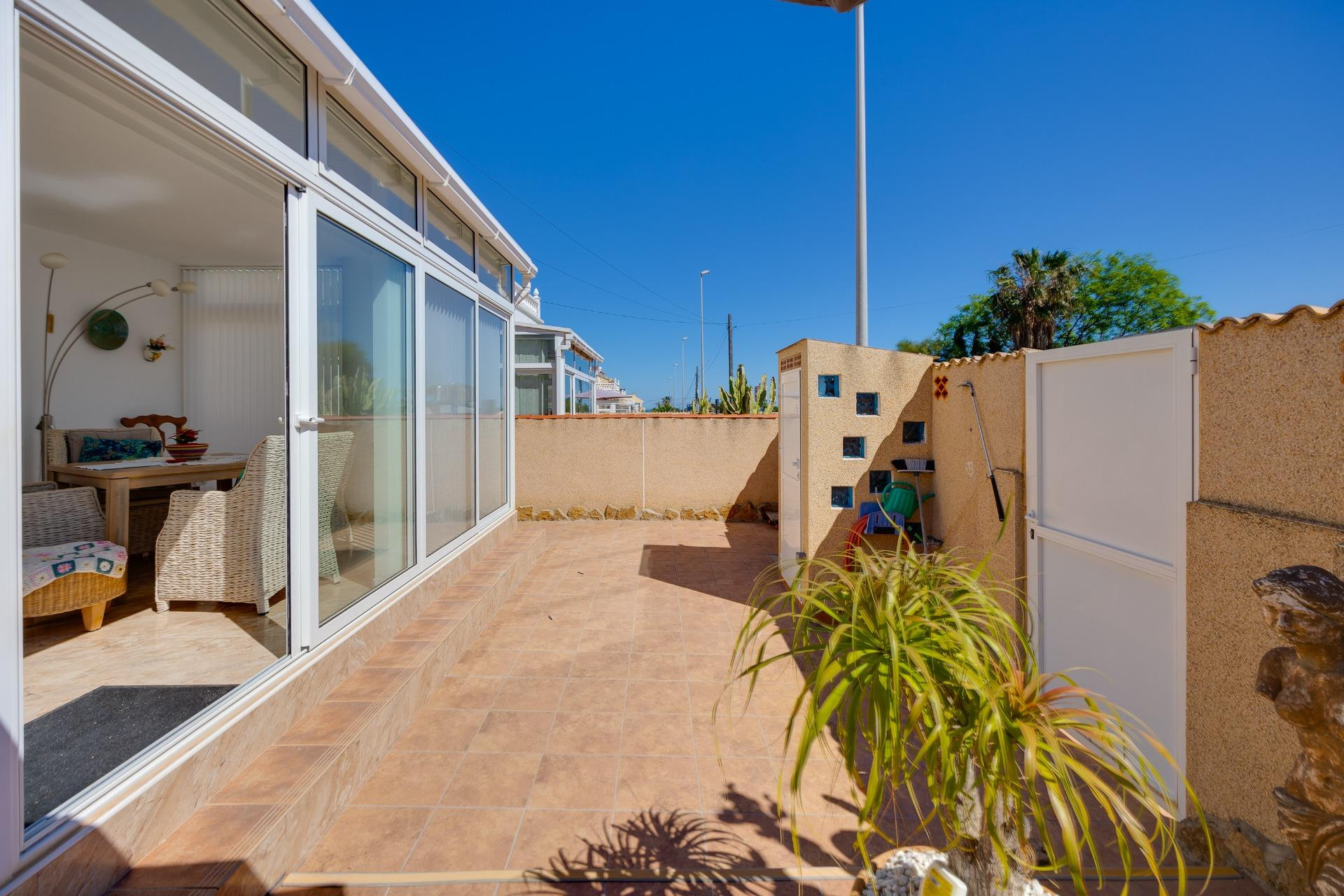 Resale - Villa -
Orihuela Costa - Lomas de Don Juan