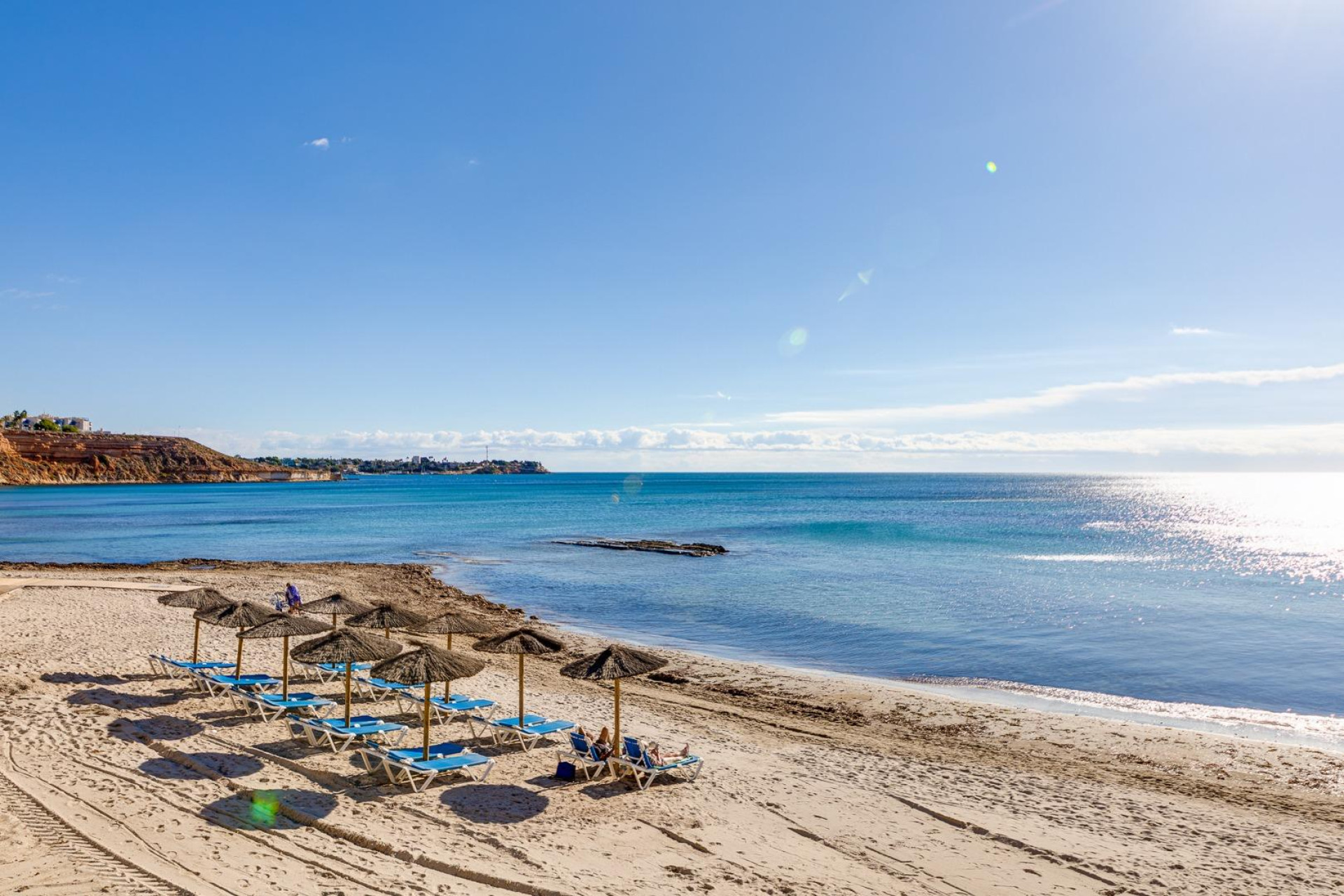 Resale - Villa -
Orihuela Costa - Lomas de Don Juan
