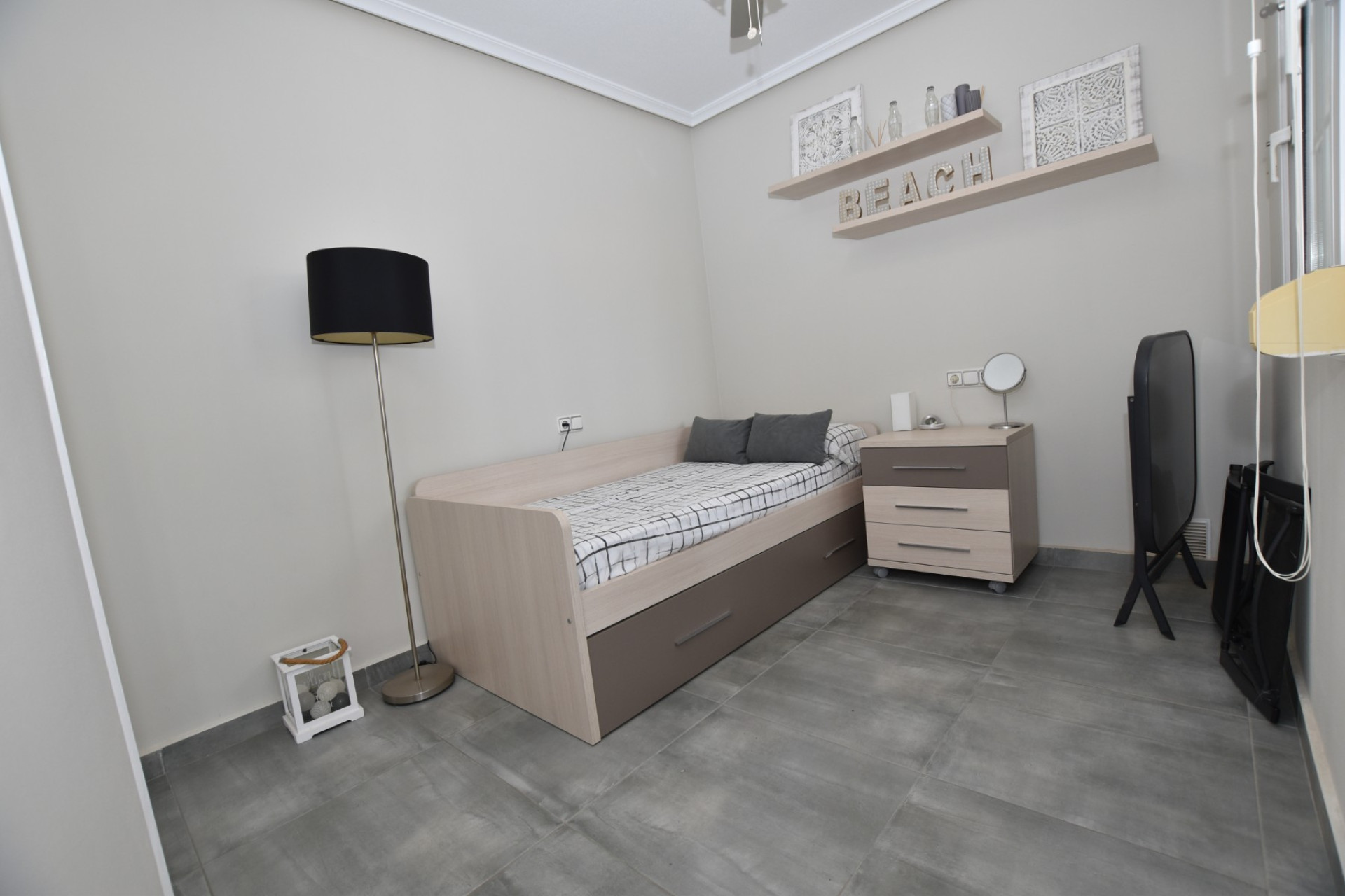 Resale - Villa -
Orihuela Costa - Los Dolses