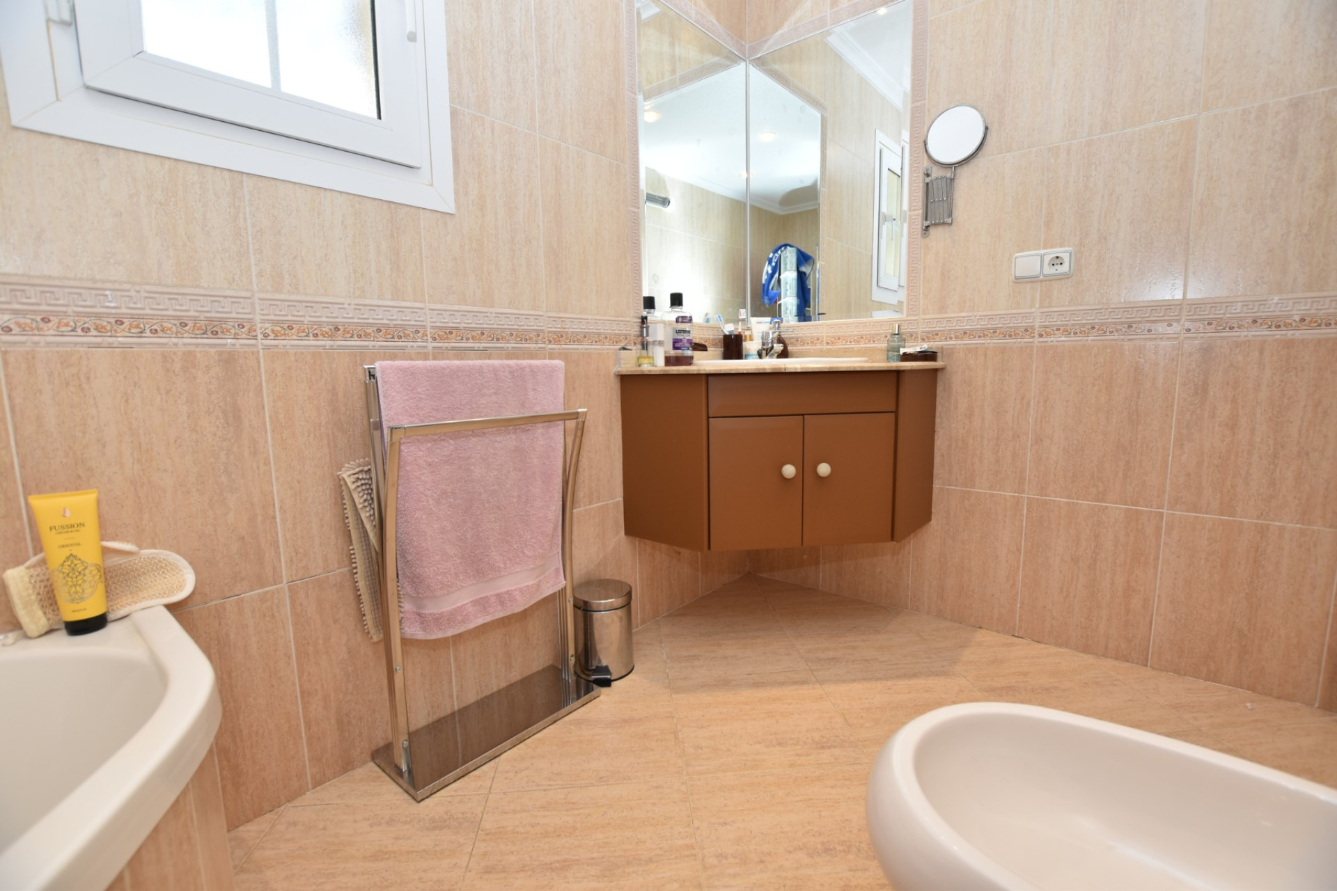 Resale - Villa -
Orihuela Costa - Los Dolses