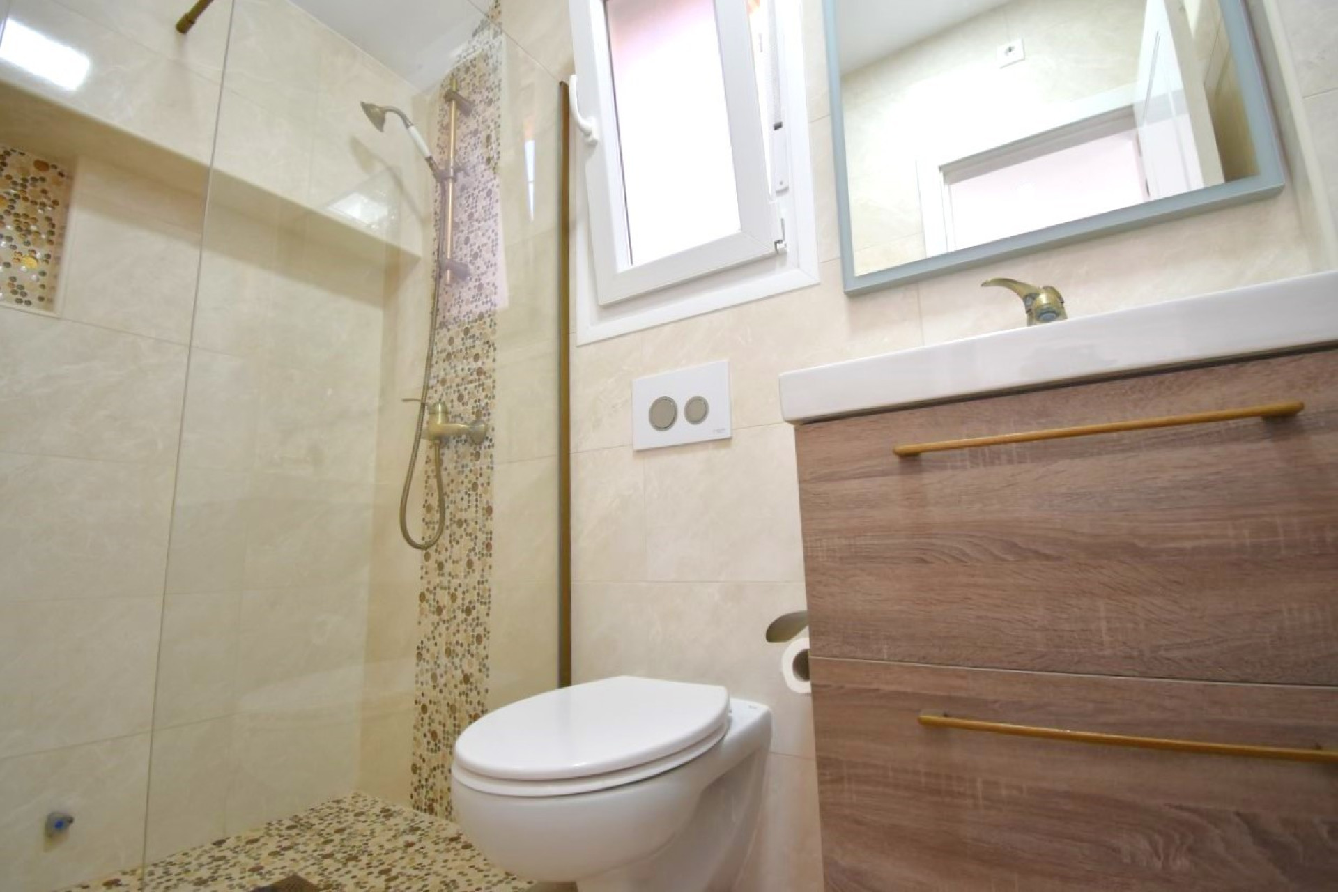 Resale - Villa -
Orihuela Costa - Playa Flamenca