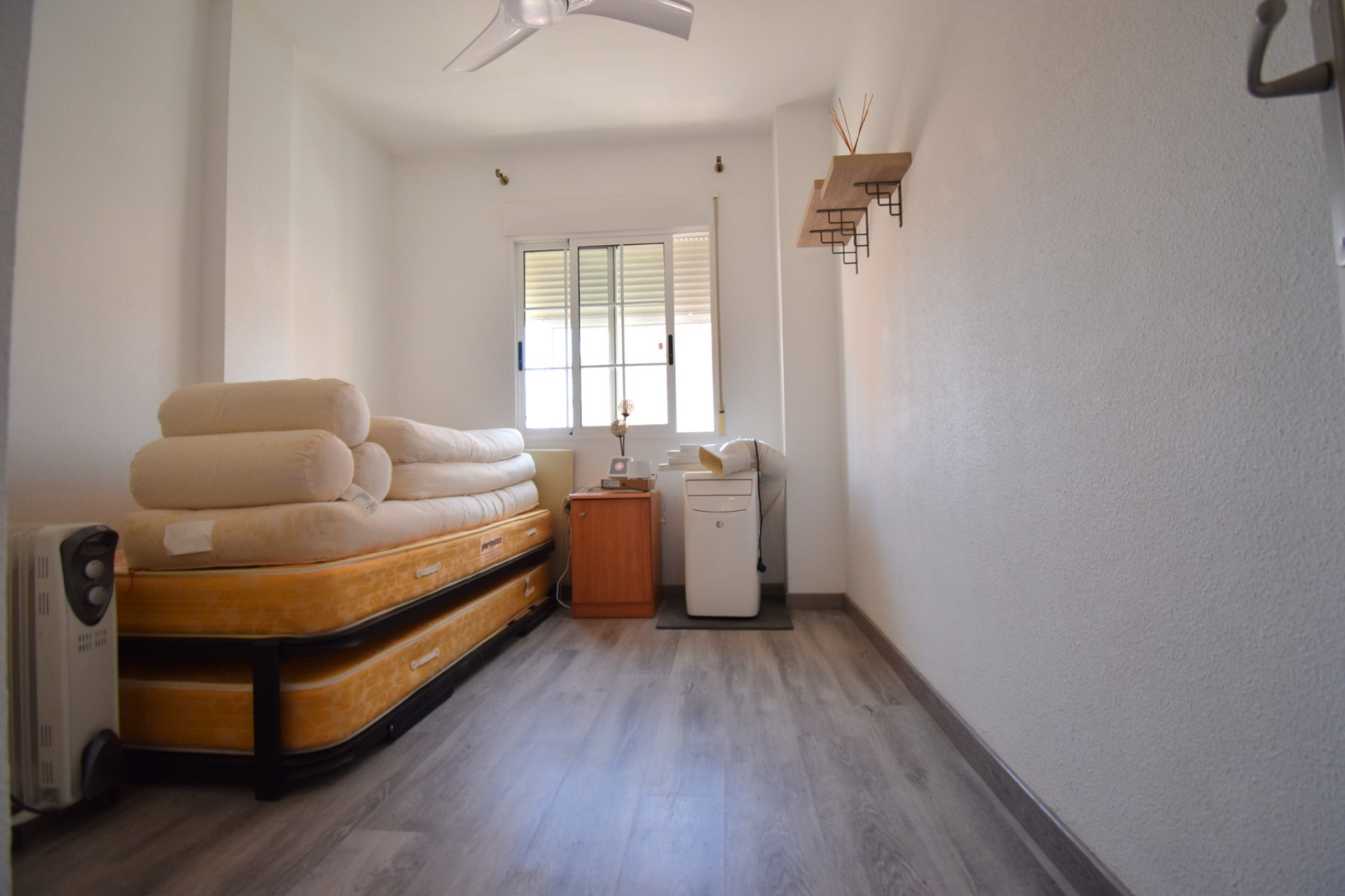Resale - Villa -
Orihuela Costa - Playa Flamenca