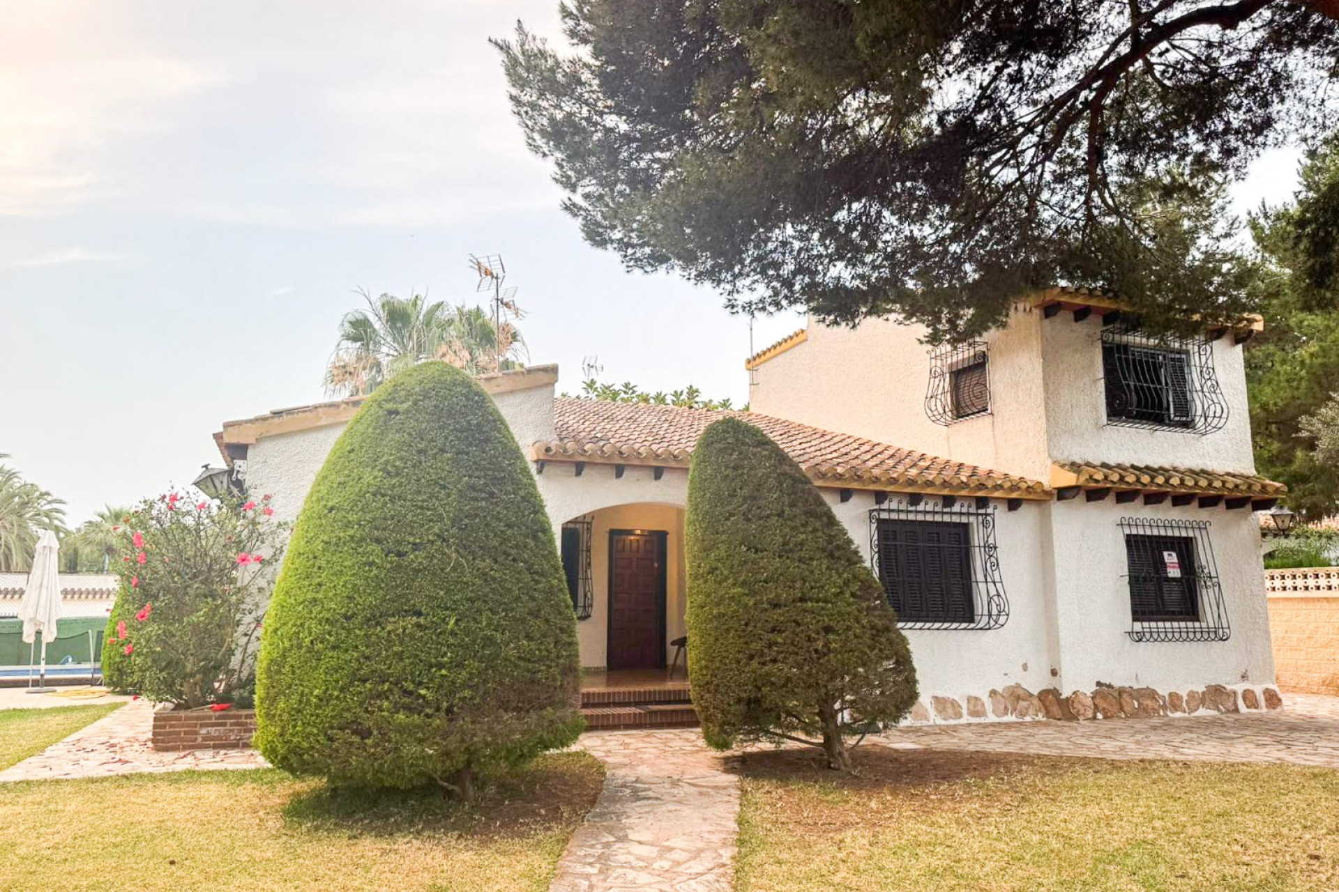 Resale - Villa -
Orihuela Costa - Punta Prima