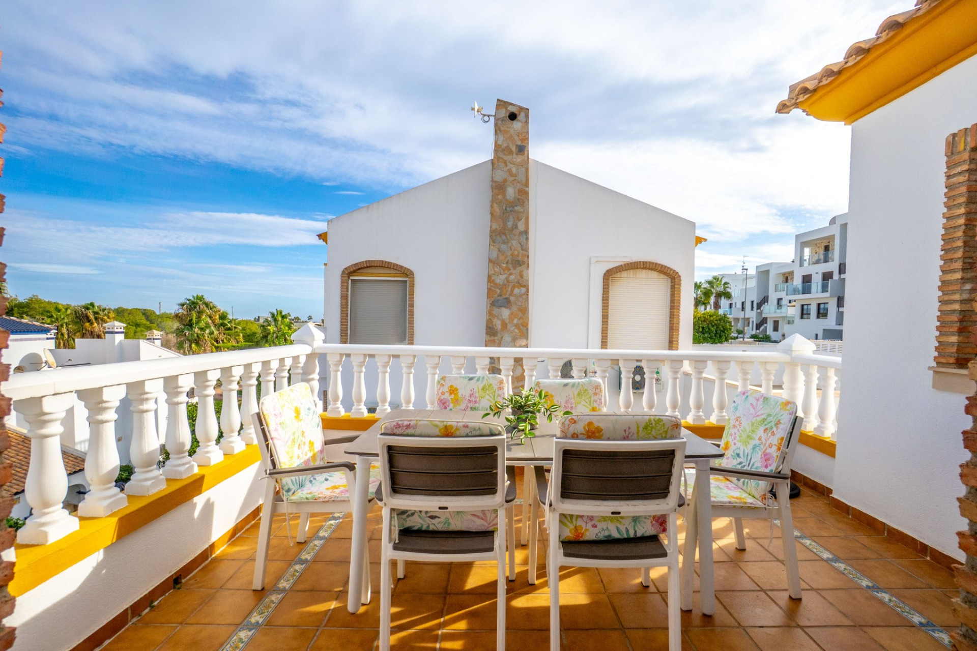 Resale - Villa -
Orihuela Costa - Villamartín