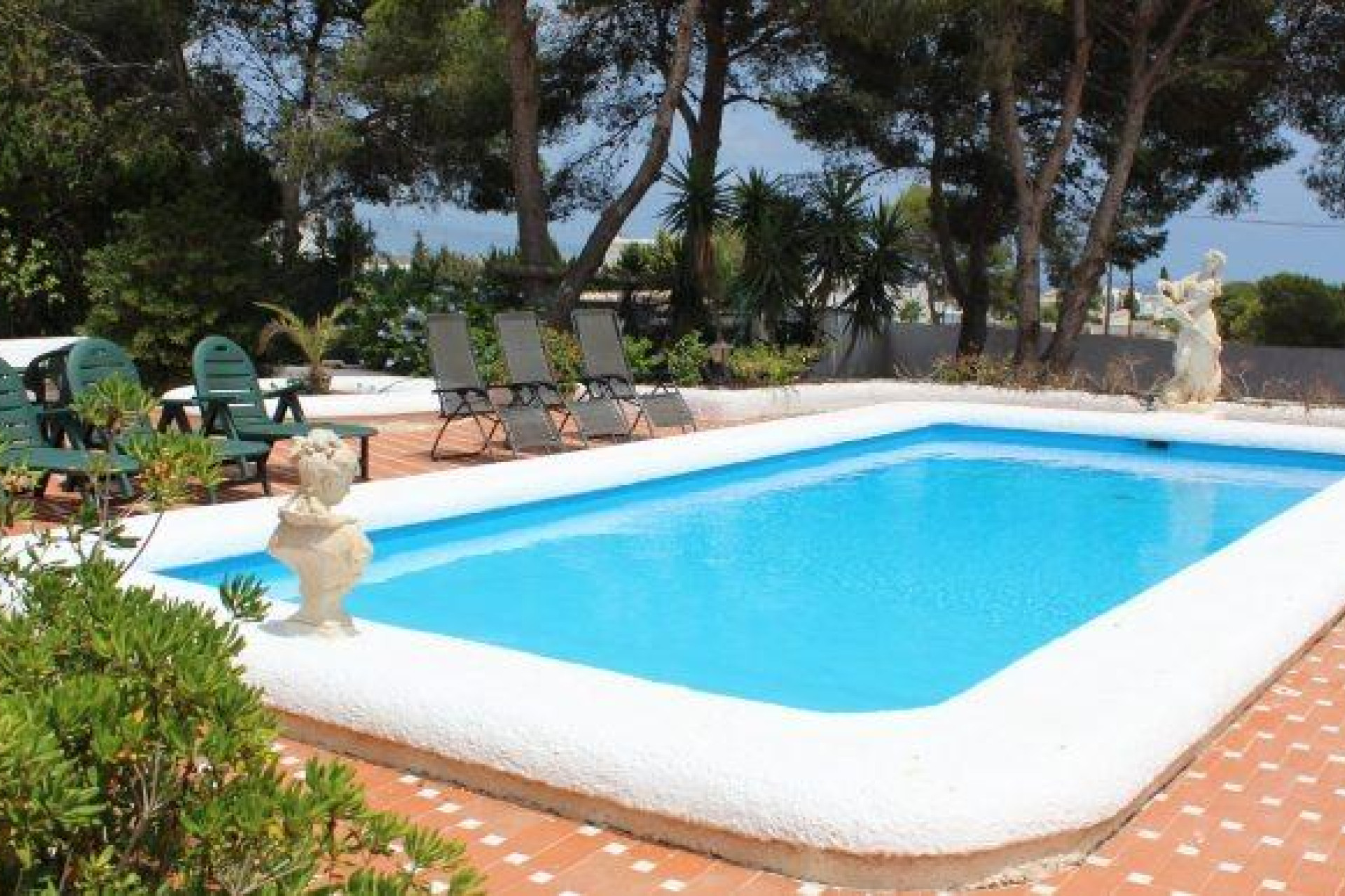Resale - Villa -
Orihuela Costa - Villamartín