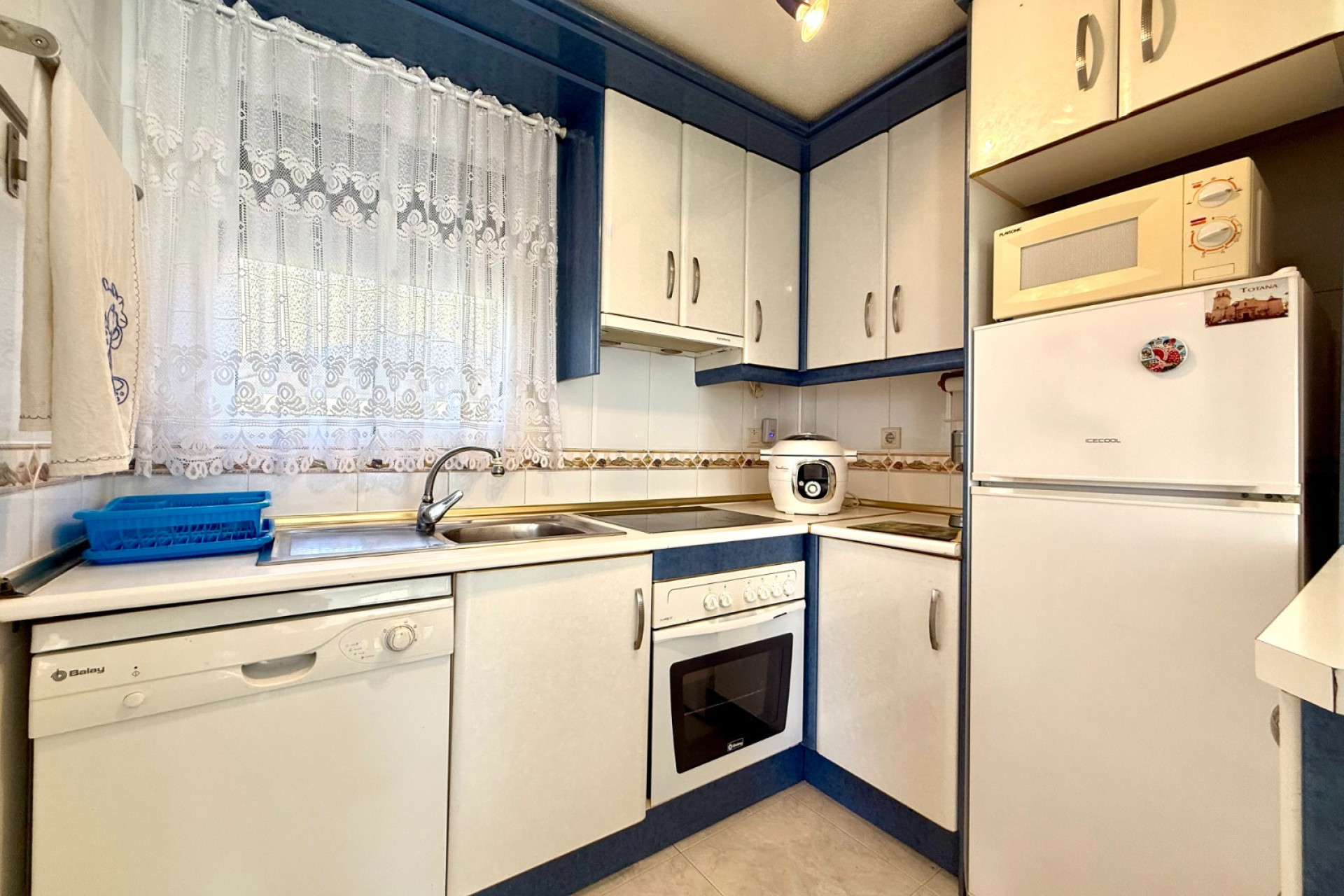 Resale - Villa -
Orihuela Costa - Villamartín