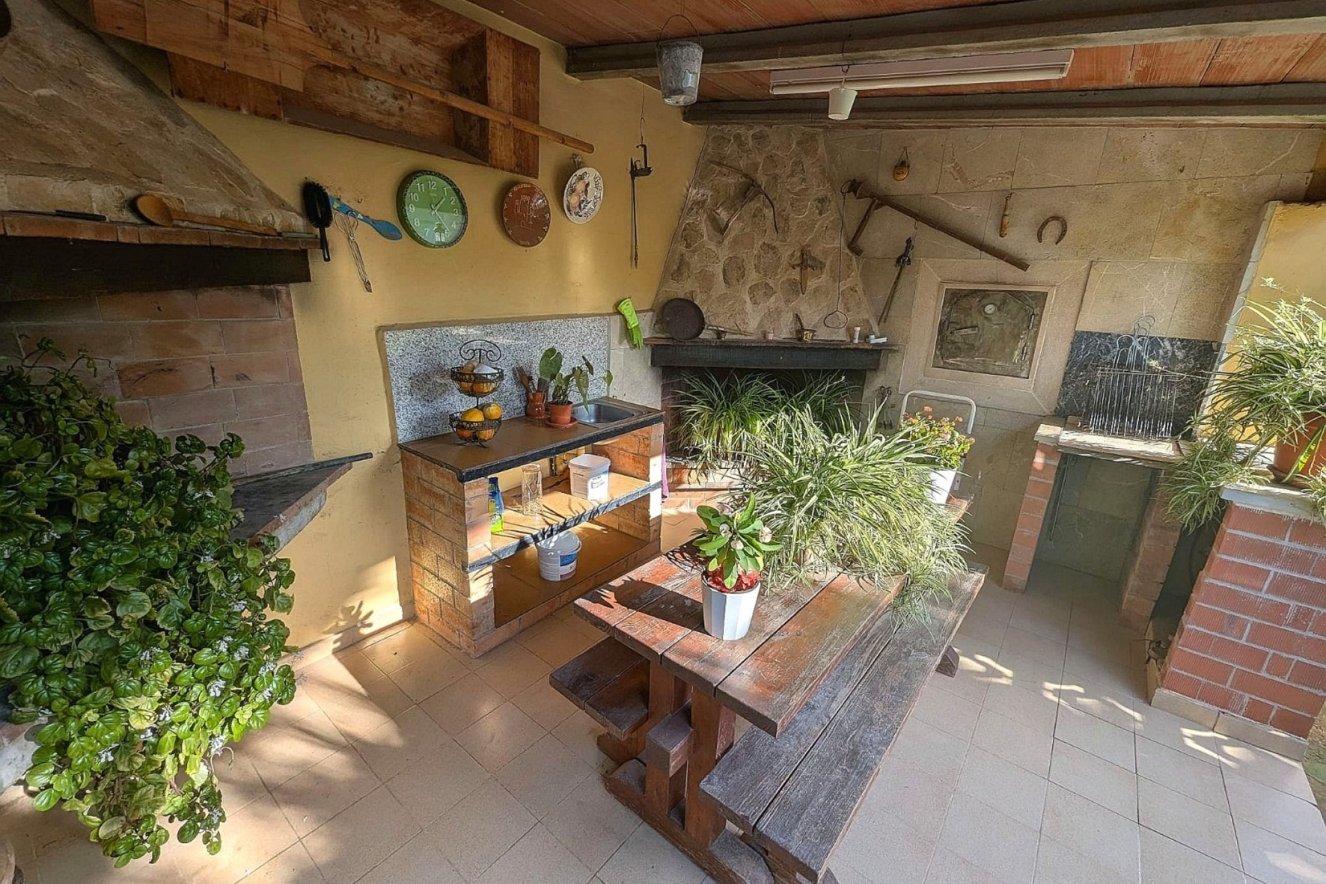 Resale - Villa -
Orihuela
