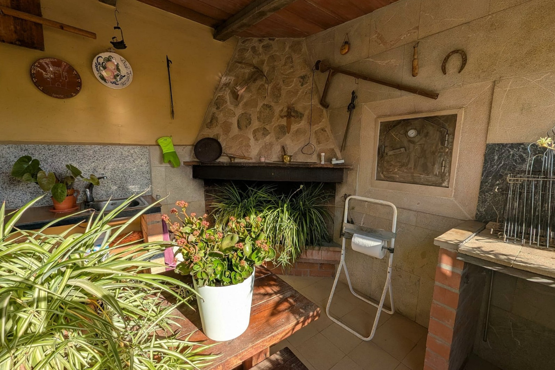 Resale - Villa -
Orihuela