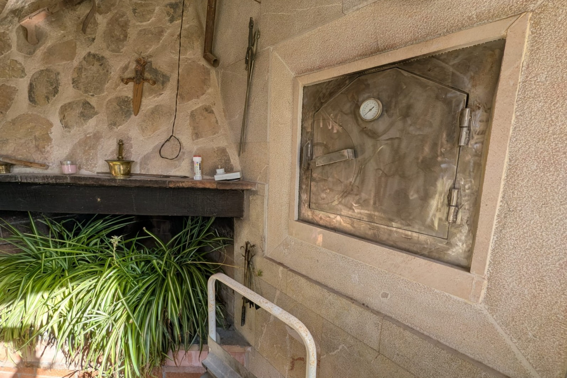 Resale - Villa -
Orihuela