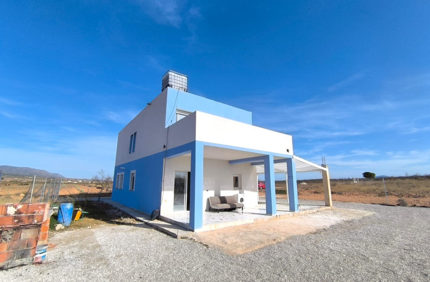 Resale - Villa -
Pinoso - Inland