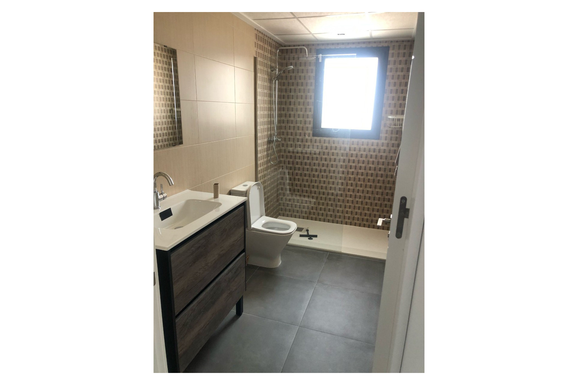 Resale - Villa -
Pinoso - Inland