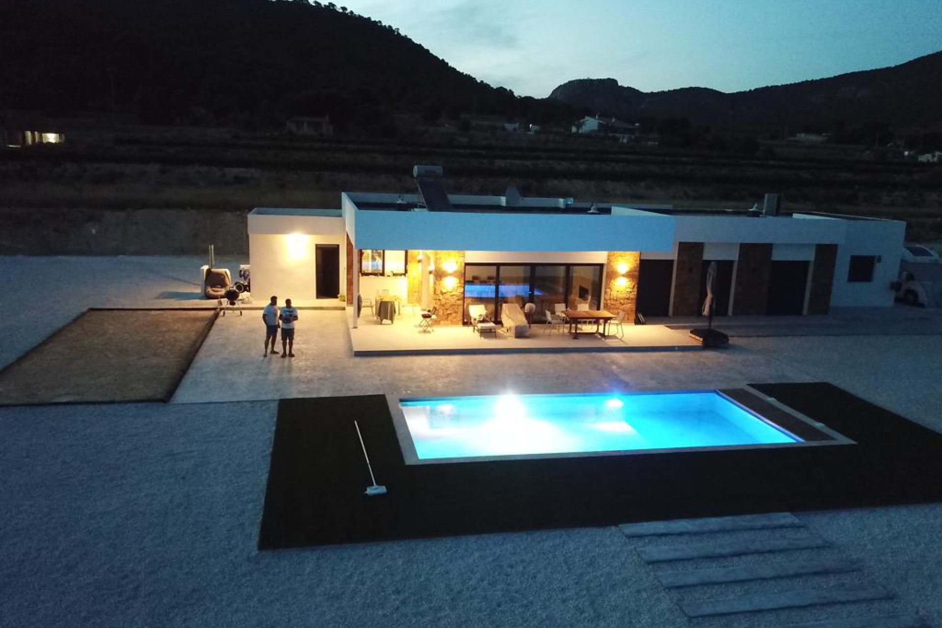 Resale - Villa -
Pinoso - Inland