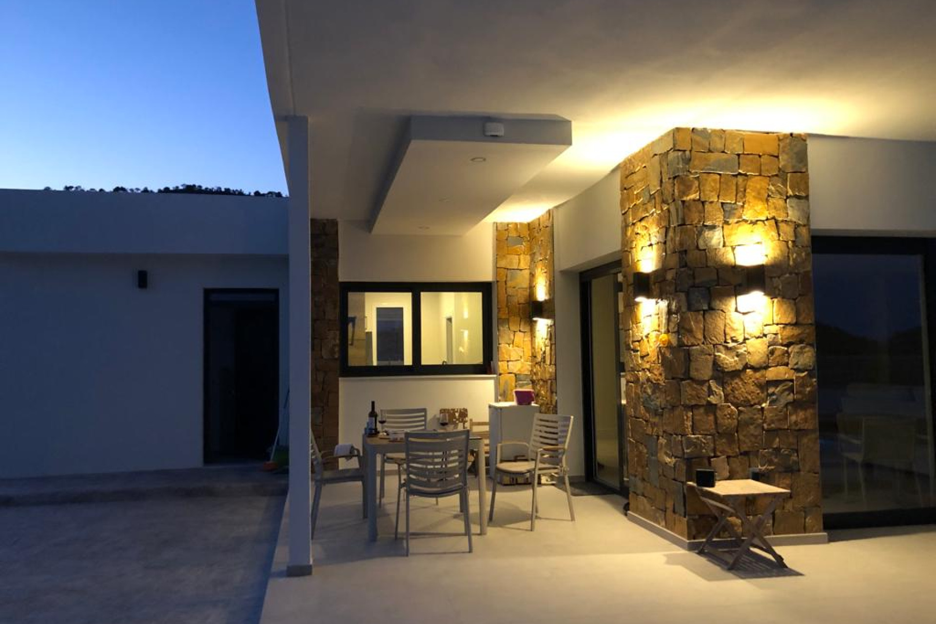 Resale - Villa -
Pinoso - Inland