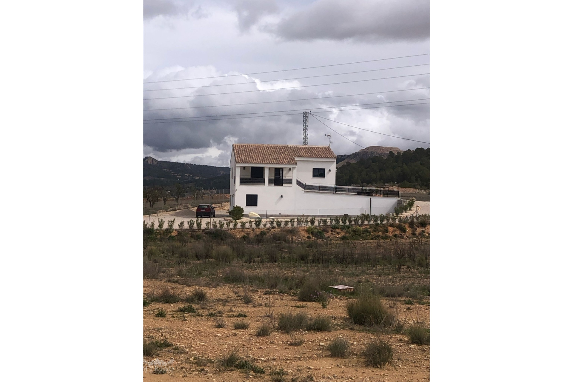 Resale - Villa -
Pinoso - Pinoso Alicante