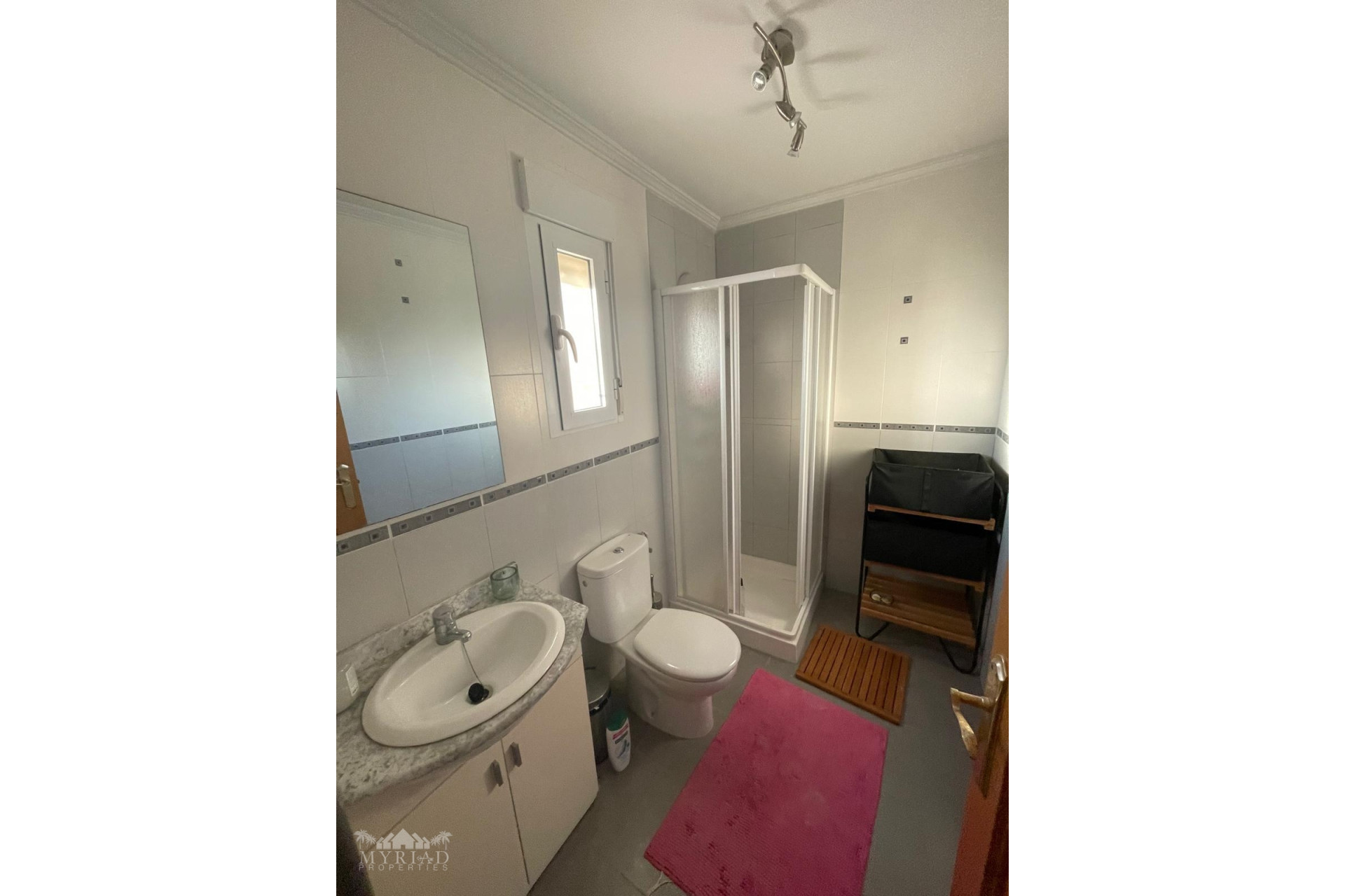 Resale - Villa -
Pinoso - Pinoso Alicante