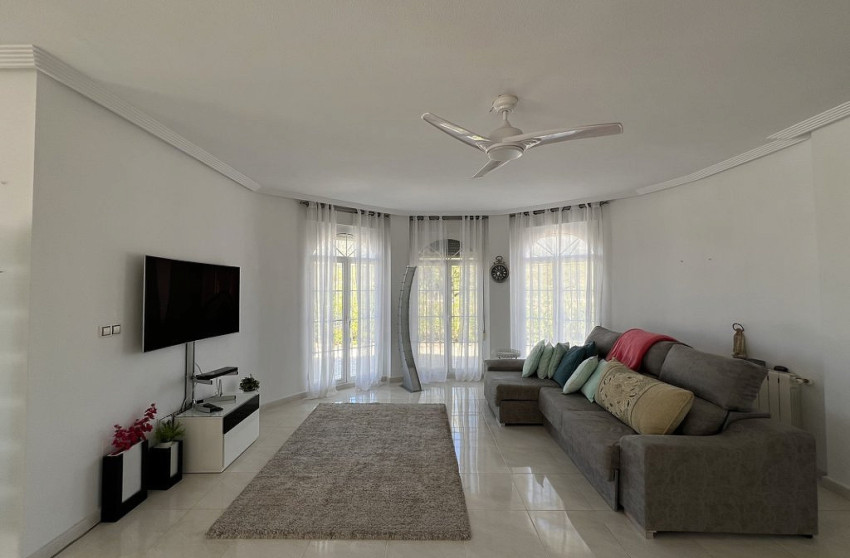 Resale - Villa -
Pinoso