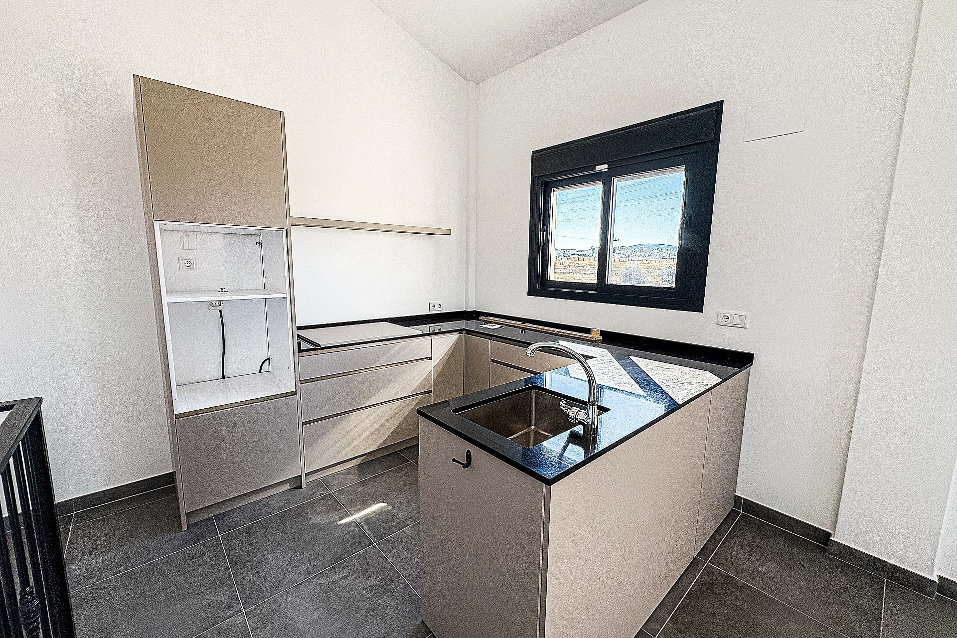 Resale - Villa -
Pinoso