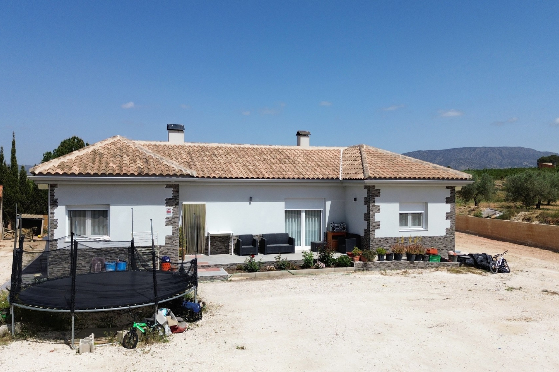 Resale - Villa -
Pinoso