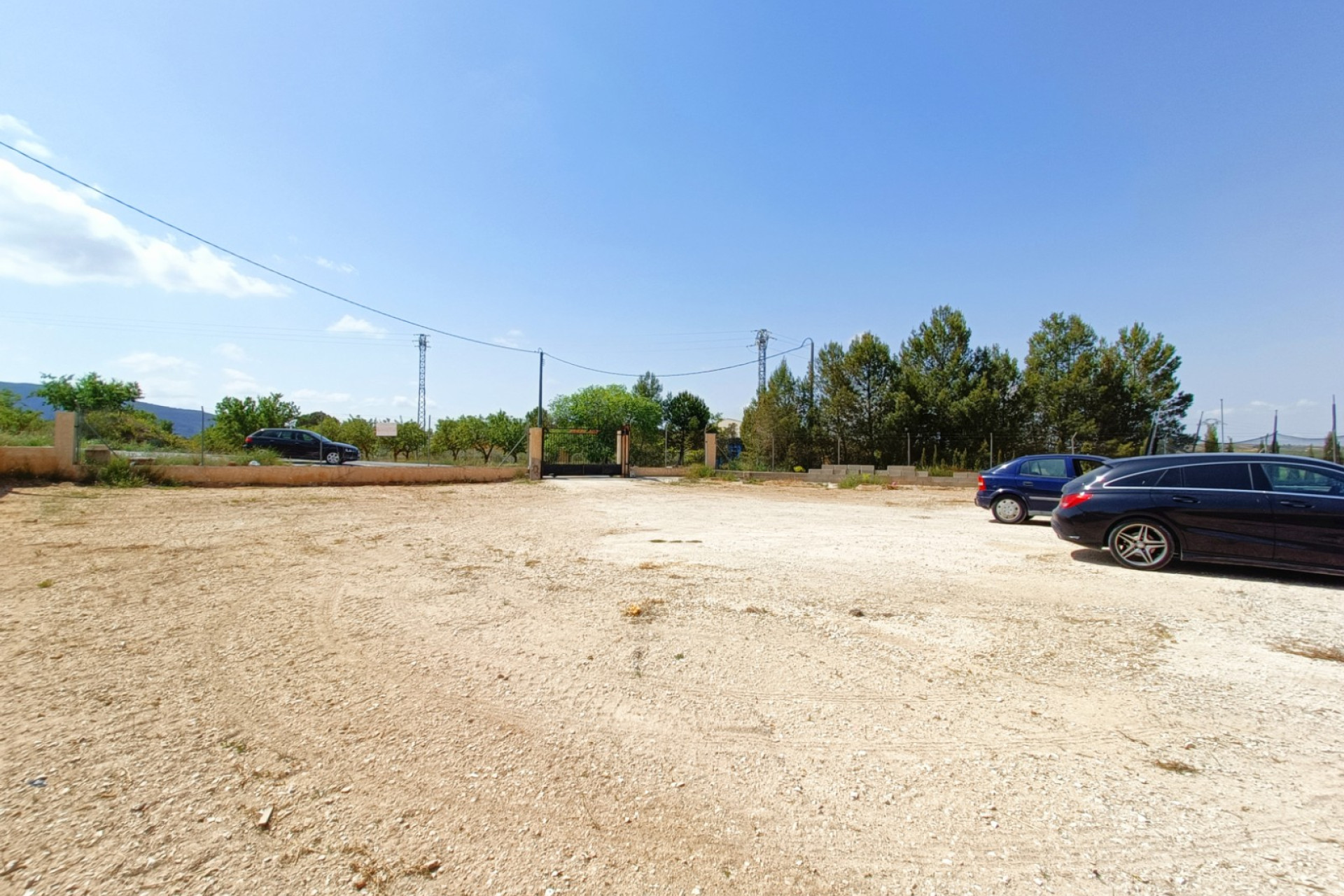 Resale - Villa -
Pinoso
