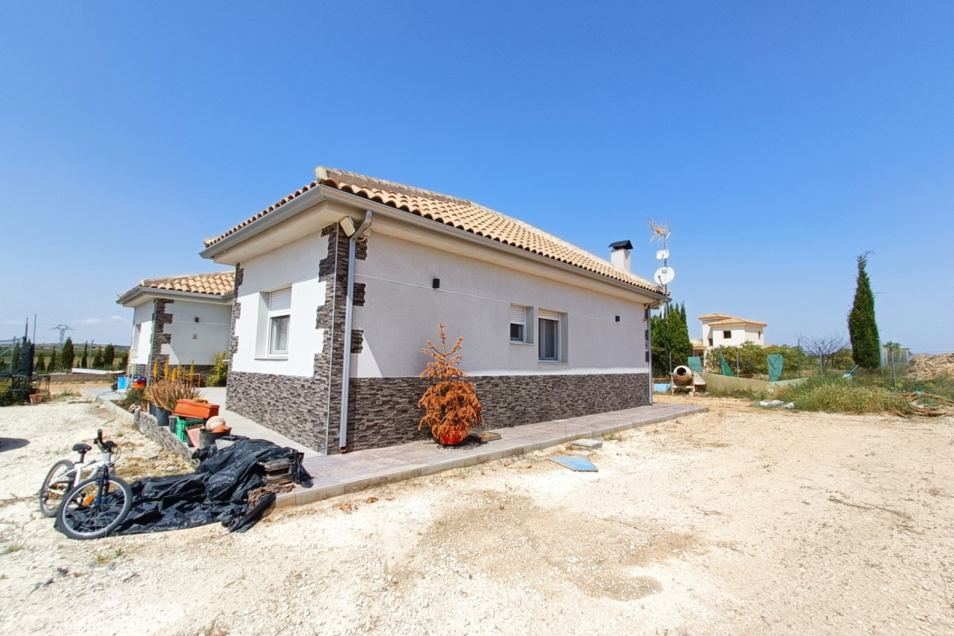 Resale - Villa -
Pinoso