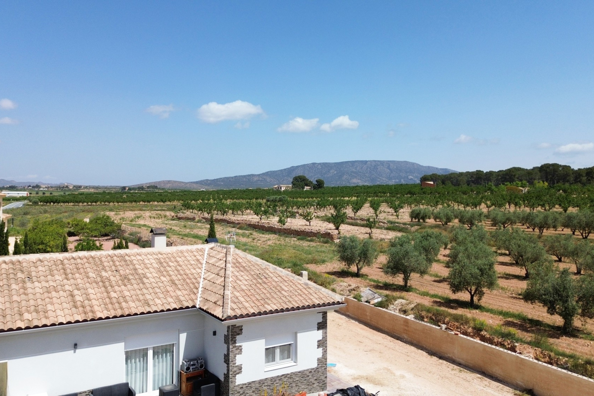 Resale - Villa -
Pinoso