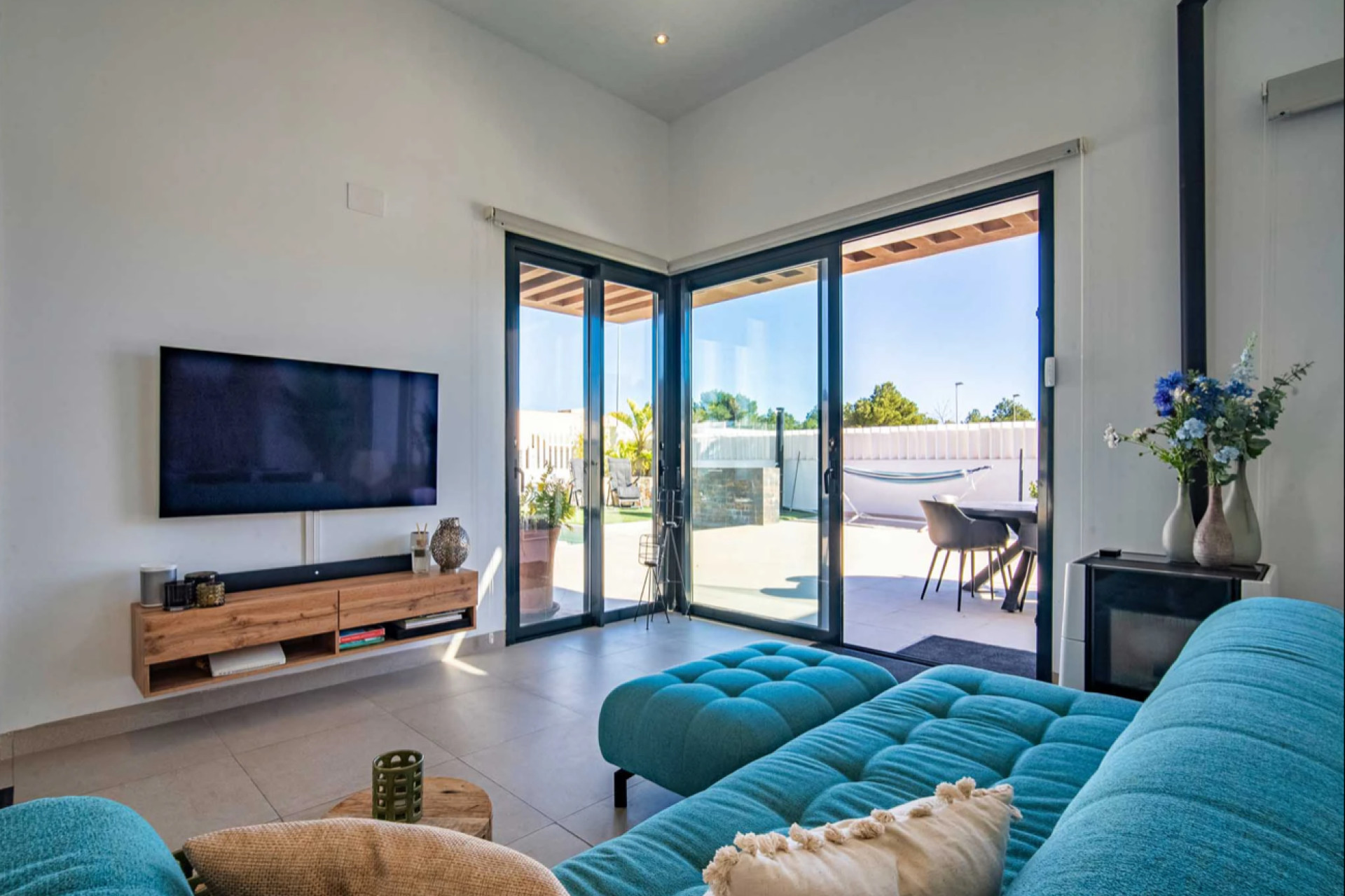 Resale - Villa -
Polop - Alberca