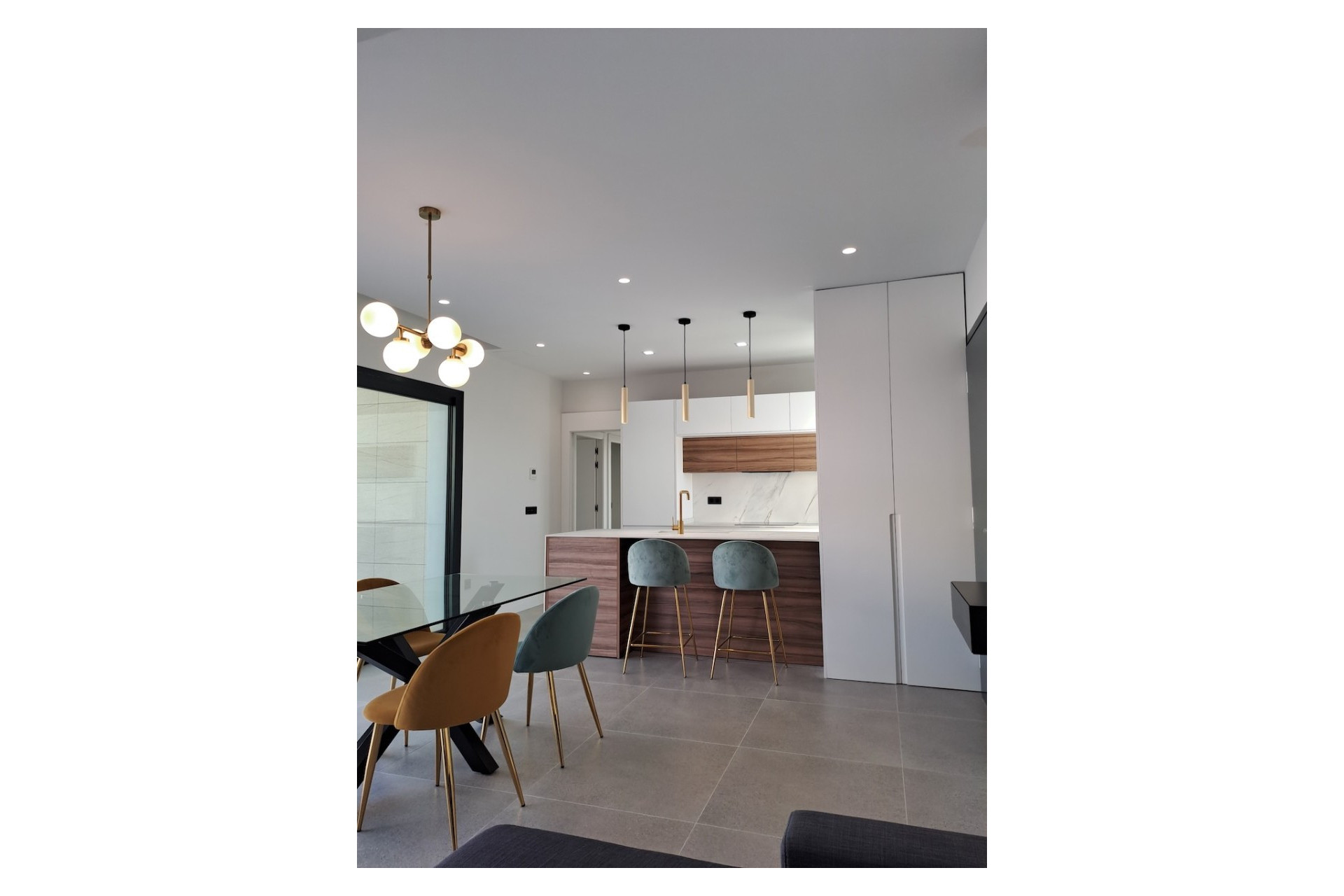 Resale - Villa -
Polop - Urbanizaciones