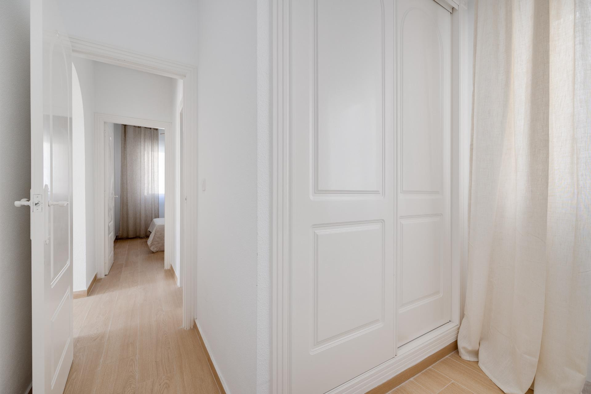 Resale - Villa -
Rojales - Centro de la Ciudad Quesada