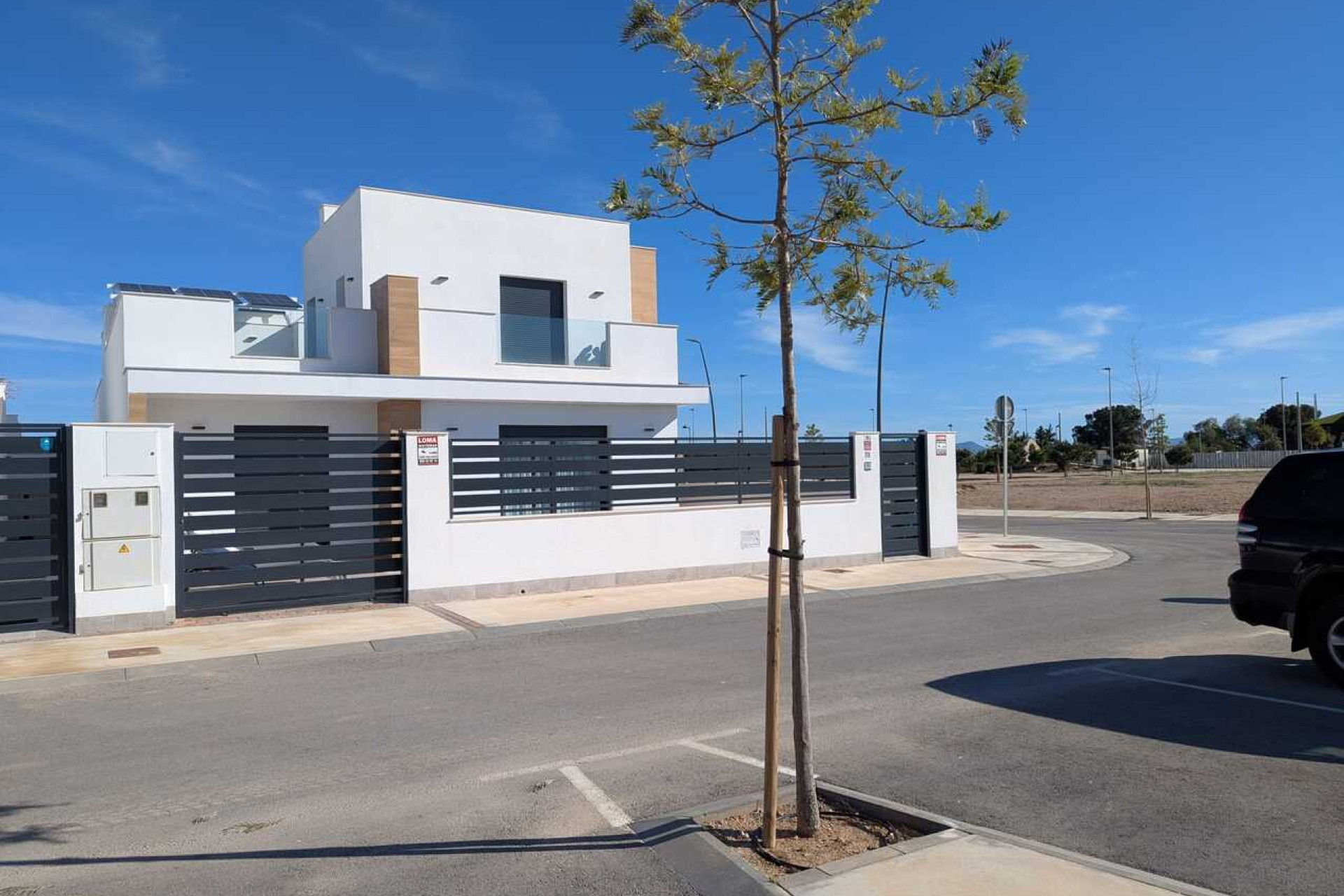 Resale - Villa -
Roldan - Inland