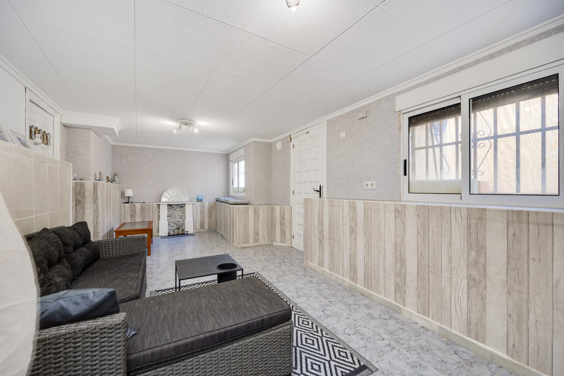 Resale - Villa -
San Fulgencio - La Marina