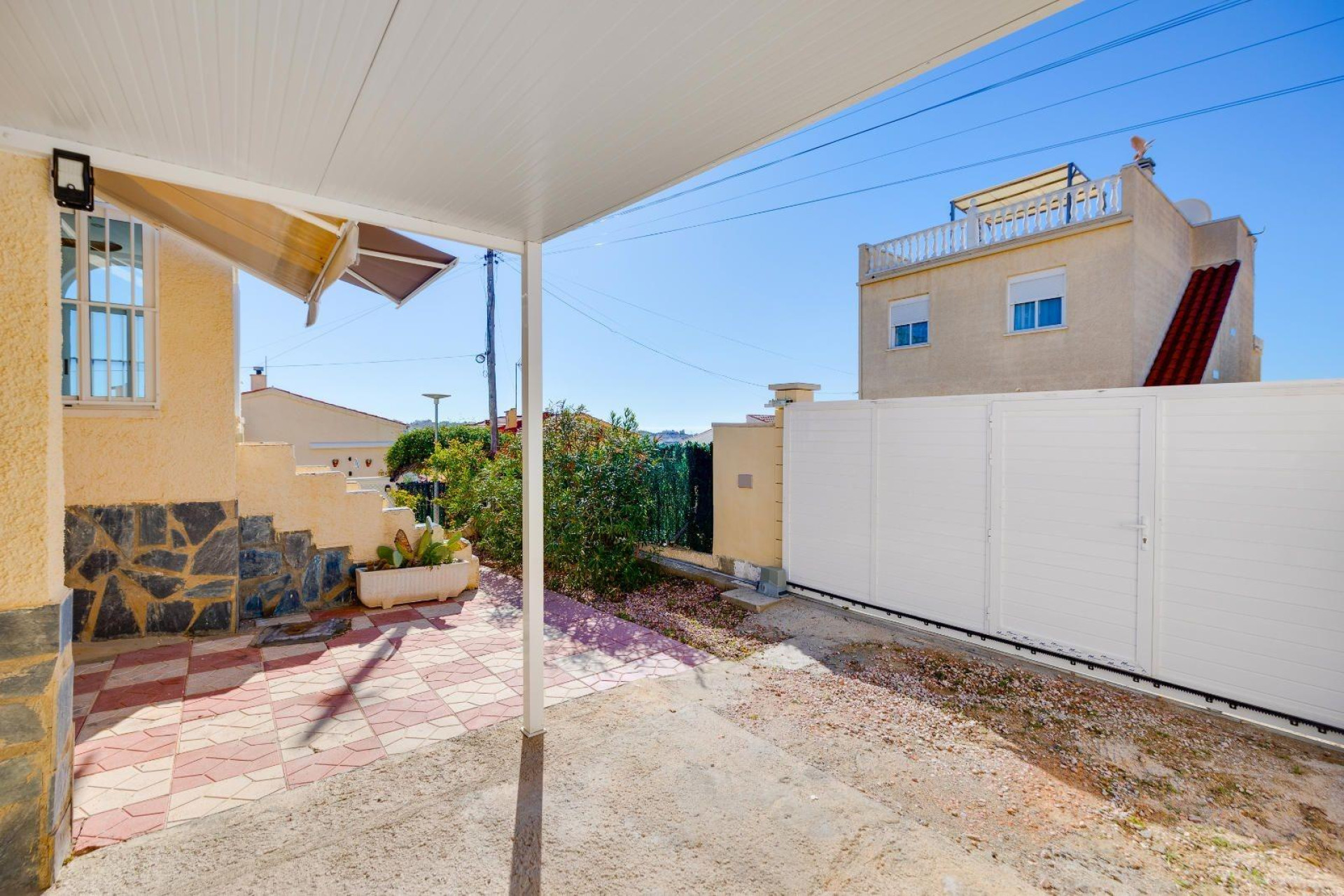 Resale - Villa -
San Fulgencio - La Marina