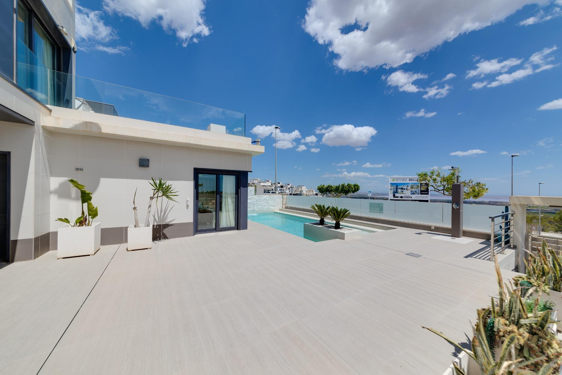 Resale - Villa -
San Miguel de Salinas - Cerro Del Sol