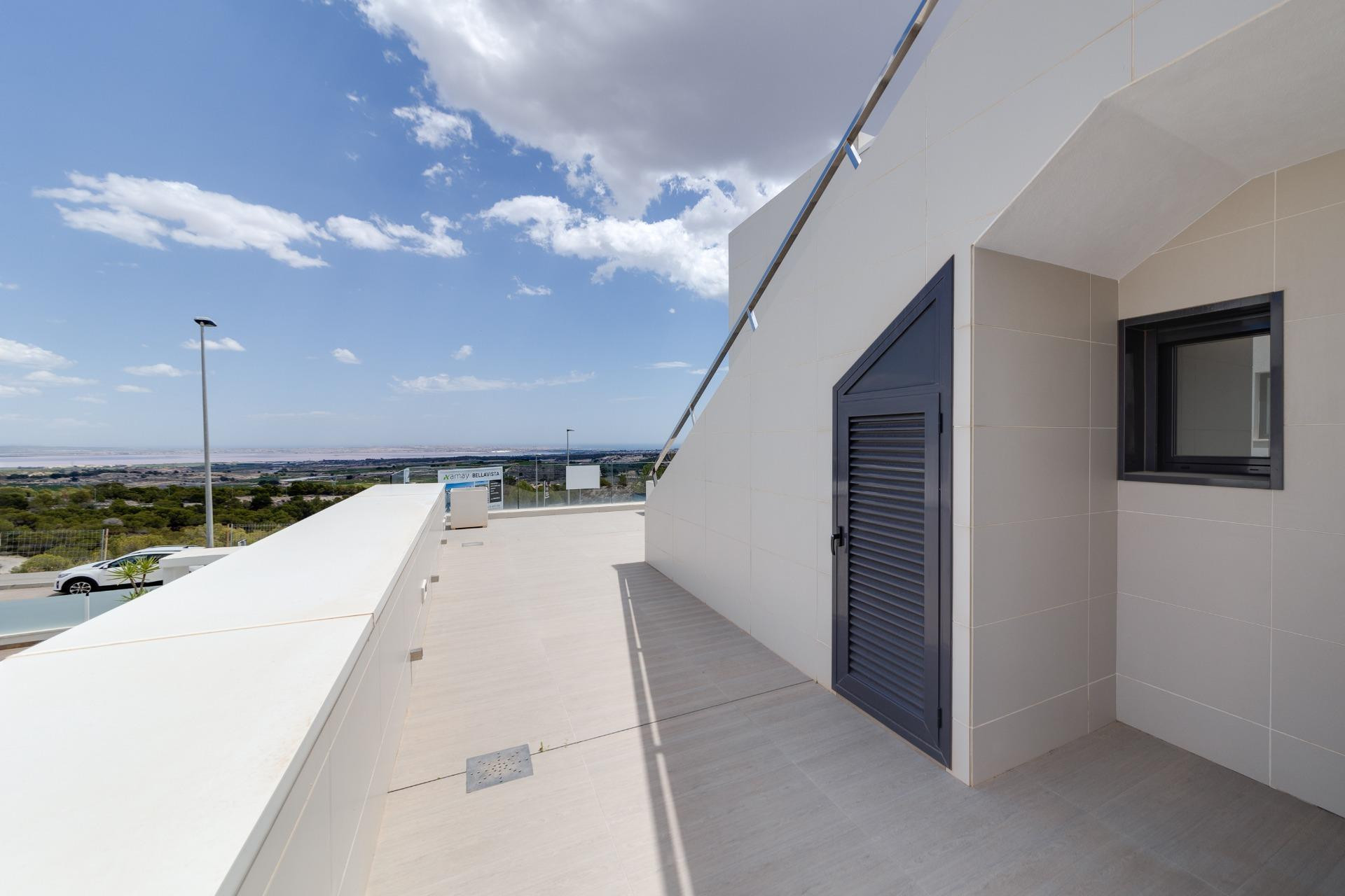 Resale - Villa -
San Miguel de Salinas - Cerro Del Sol