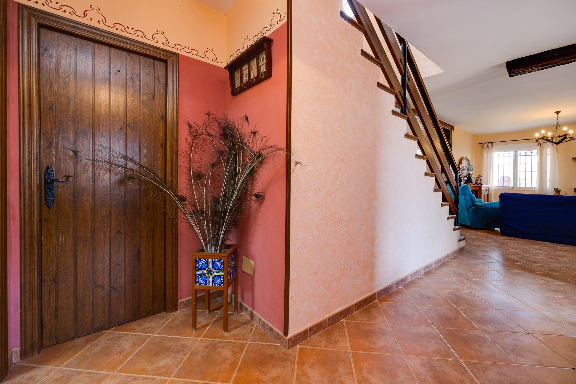 Resale - Villa -
San Miguel de Salinas - Ciudad de las comunicaciones