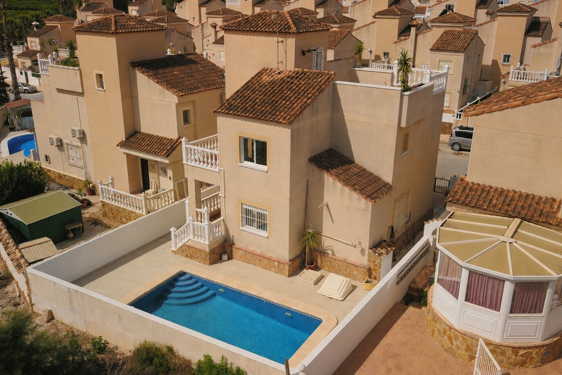 Resale - Villa -
San Miguel de Salinas - Lake View Mansions