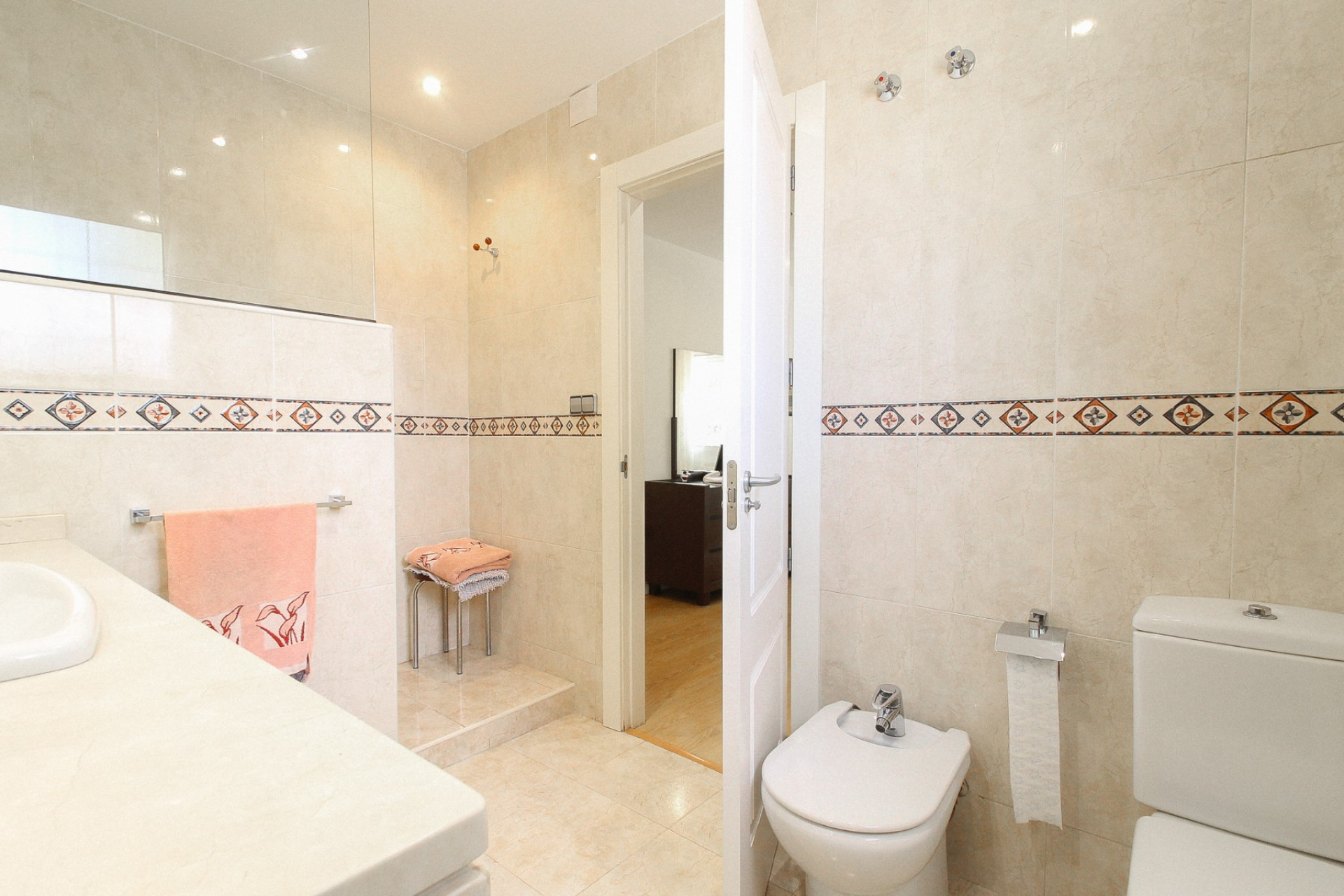 Resale - Villa -
San Vicente del Raspeig