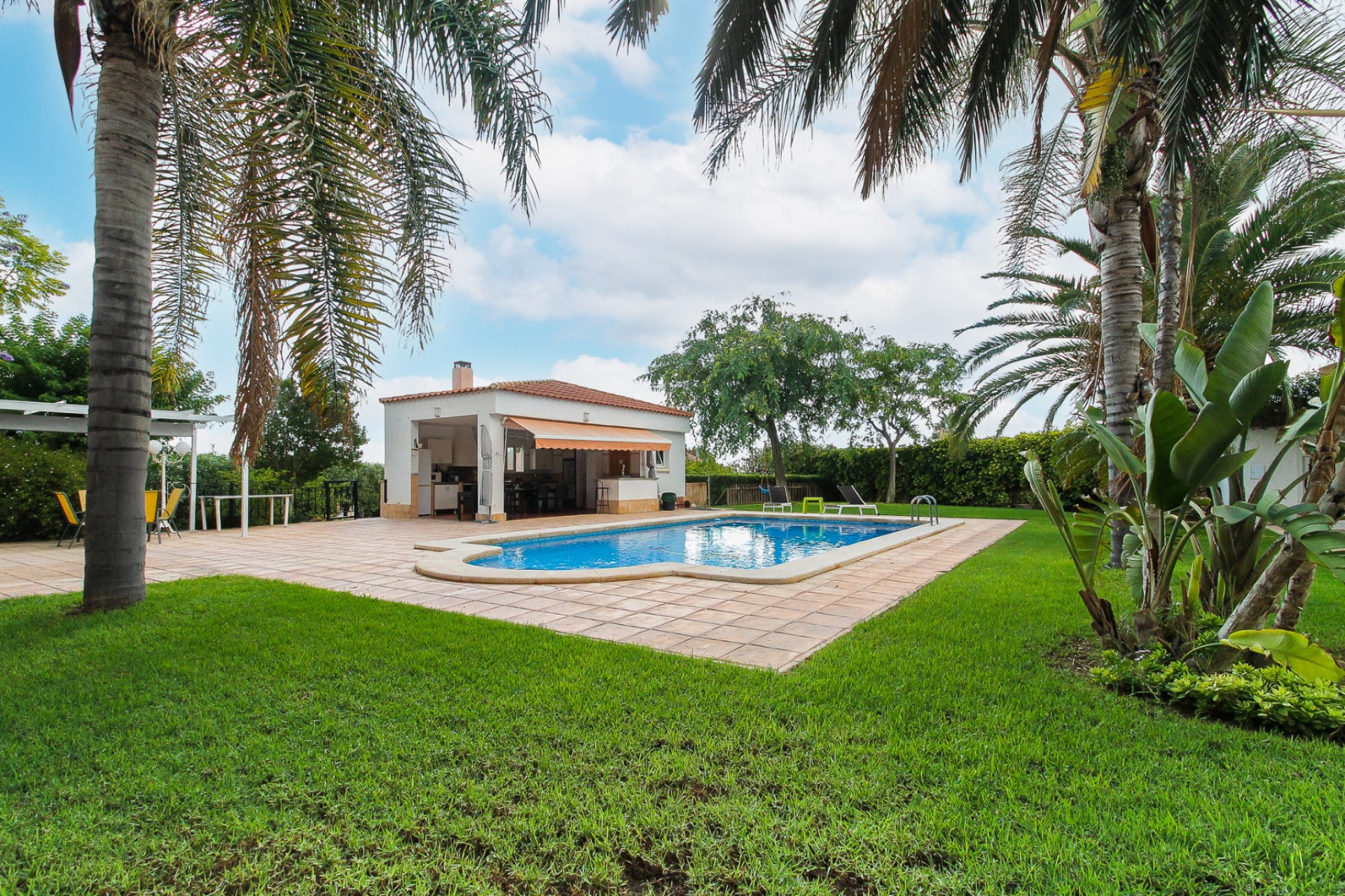 Resale - Villa -
San Vicente del Raspeig