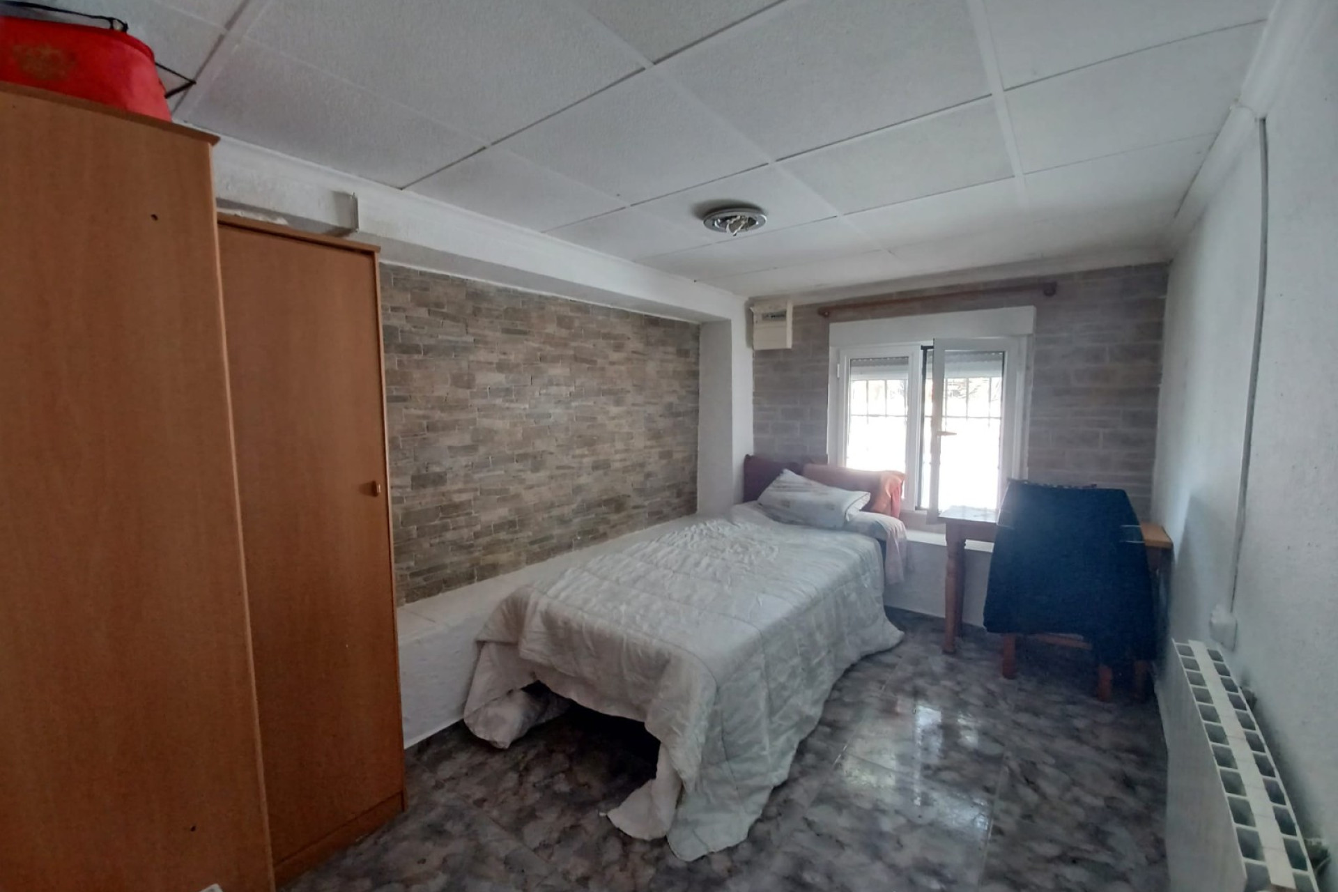 Resale - Villa -
Sax