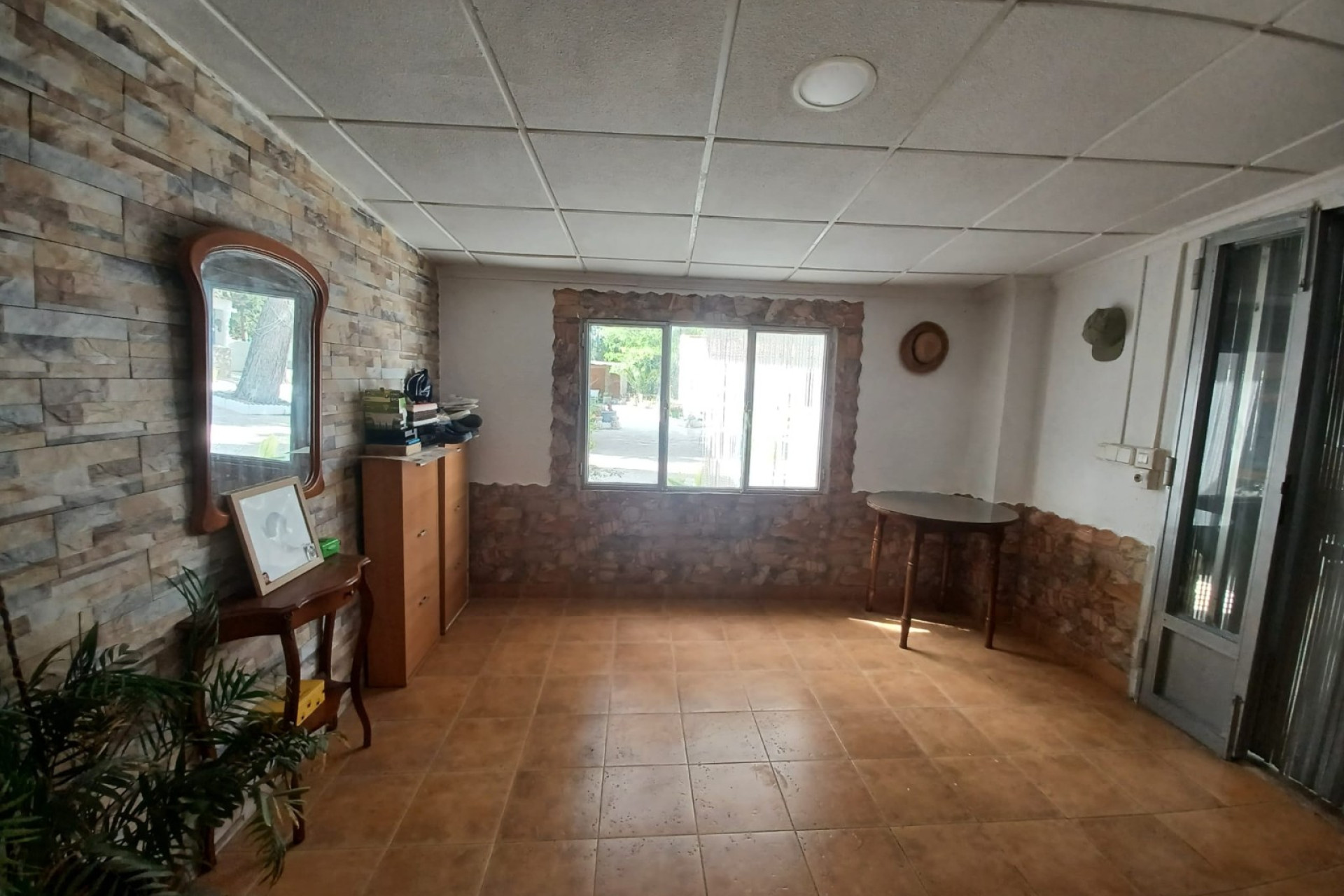 Resale - Villa -
Sax